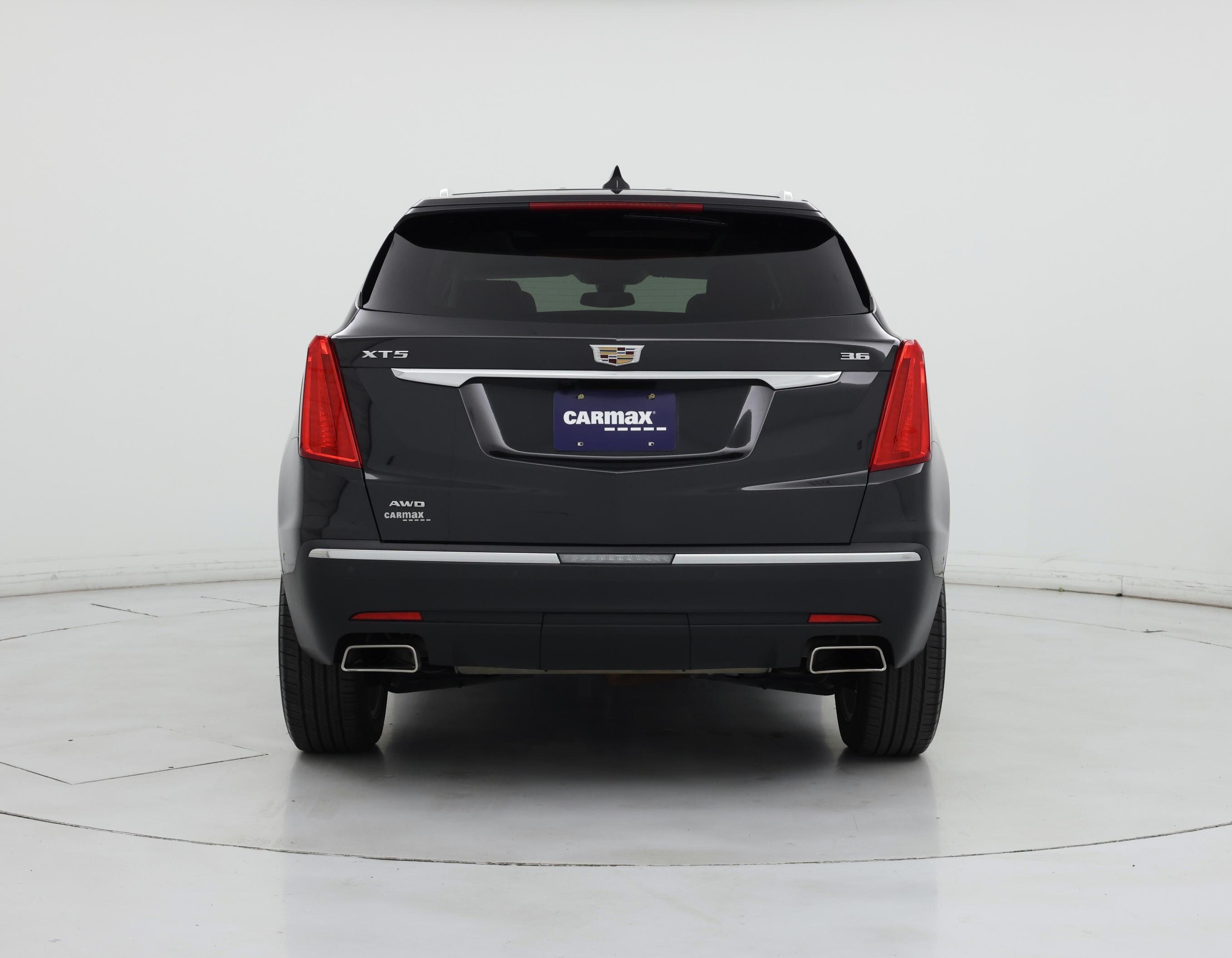 Thumbnail: 2019 Cadillac XT5 - 6