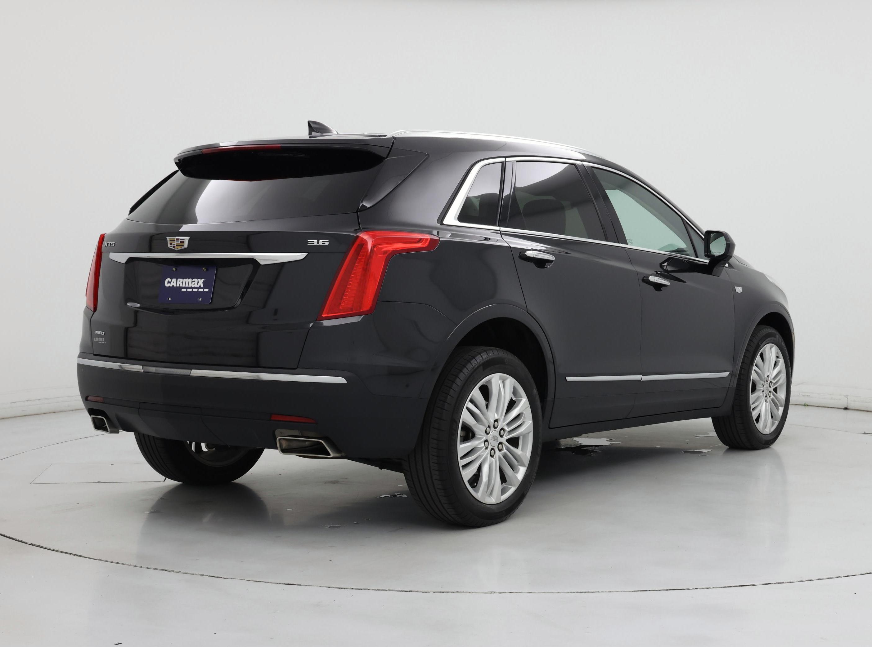 Thumbnail: 2019 Cadillac XT5 - 8