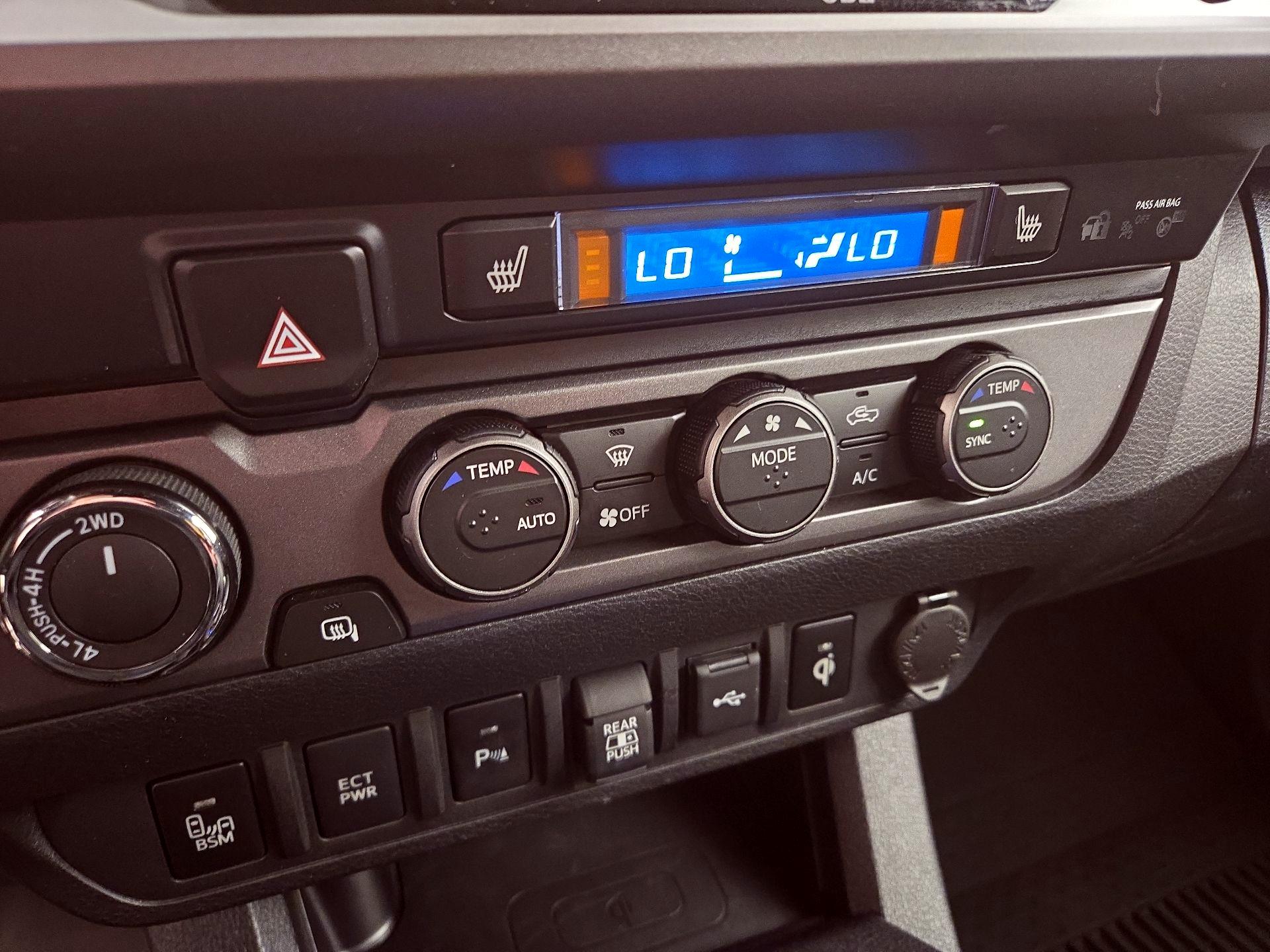 Thumbnail: 2023 Toyota Tacoma - 17