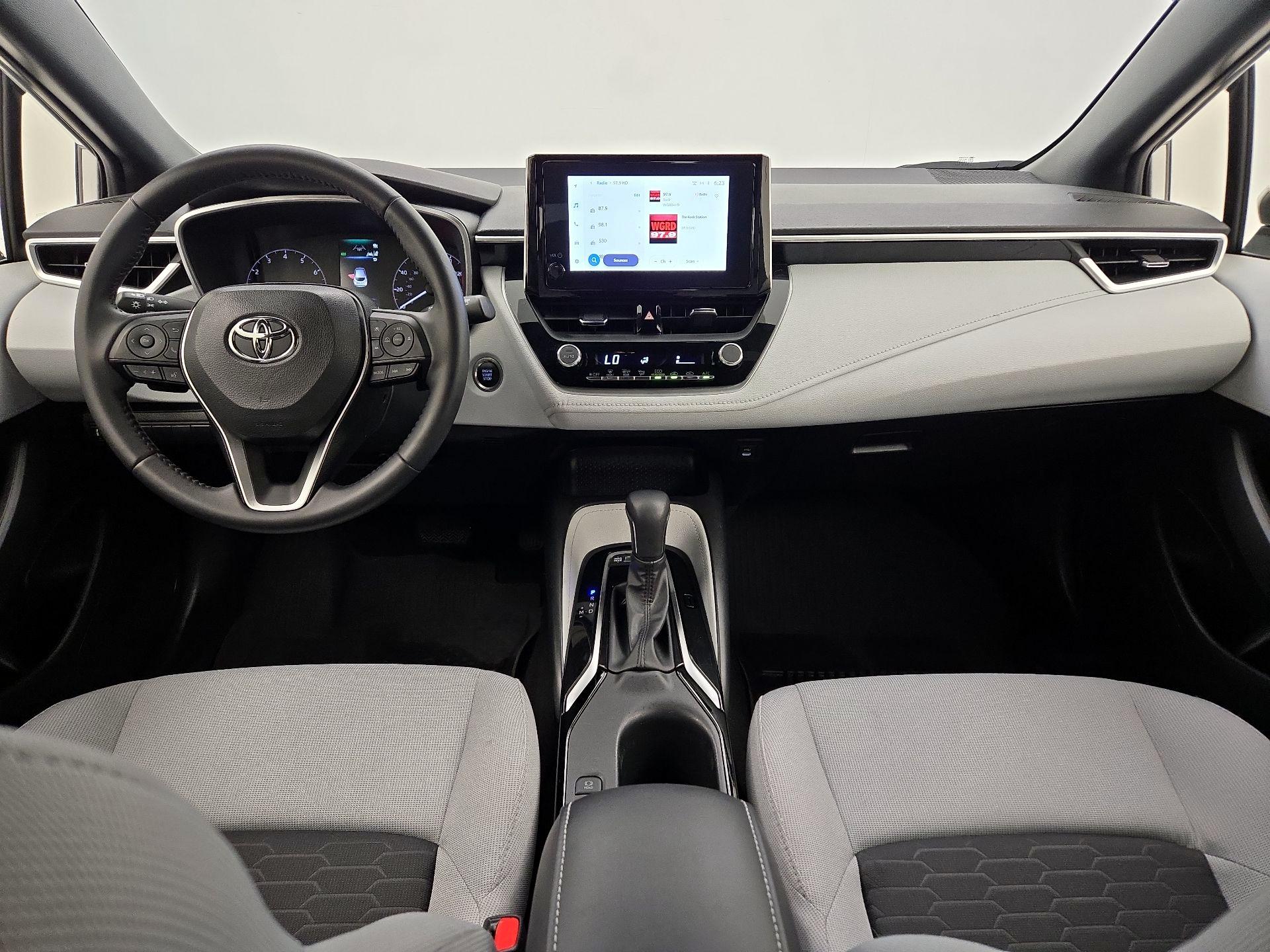 Thumbnail: 2023 Toyota Corolla - 9