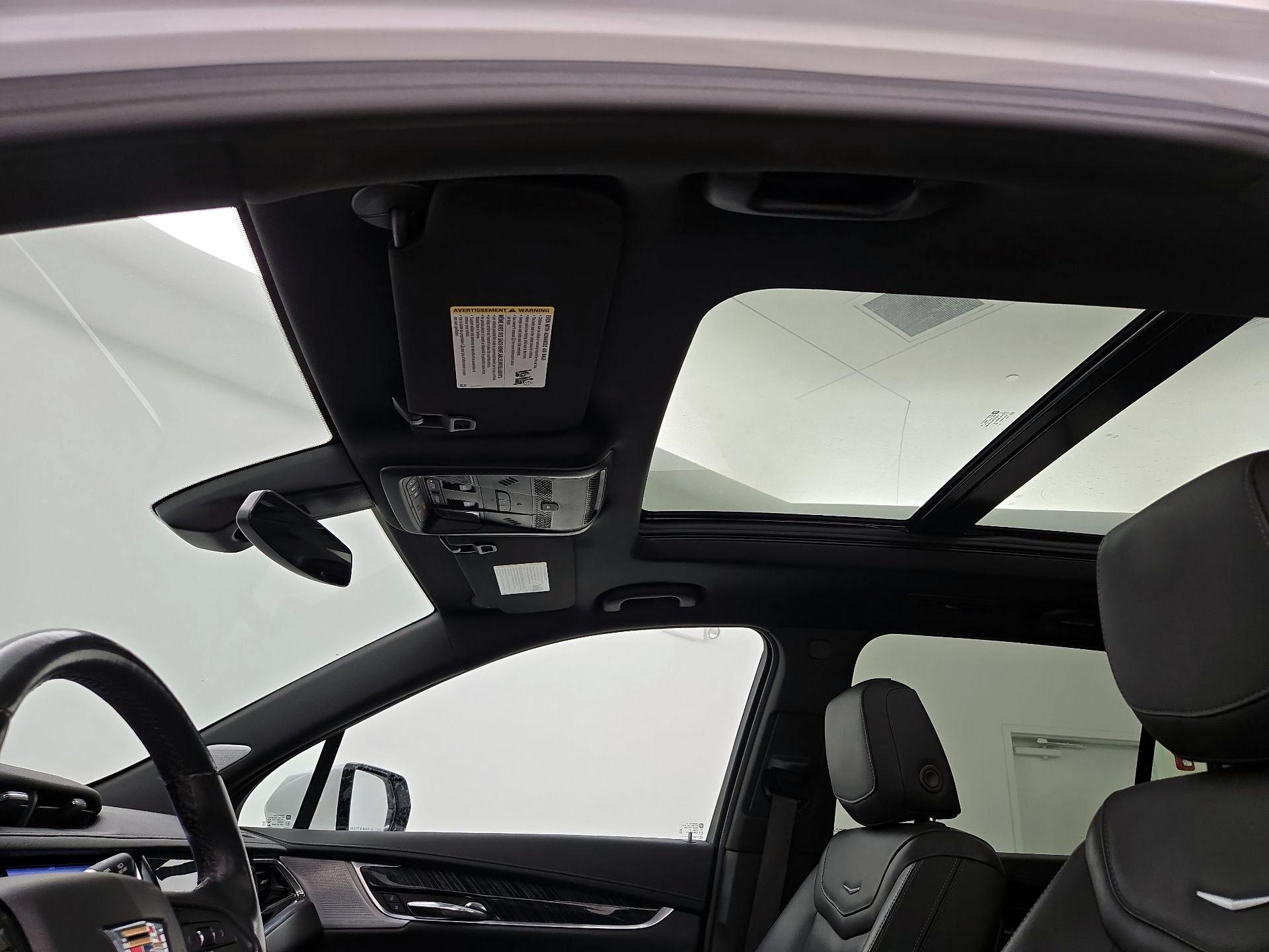 Thumbnail: 2023 Cadillac XT6 - 20