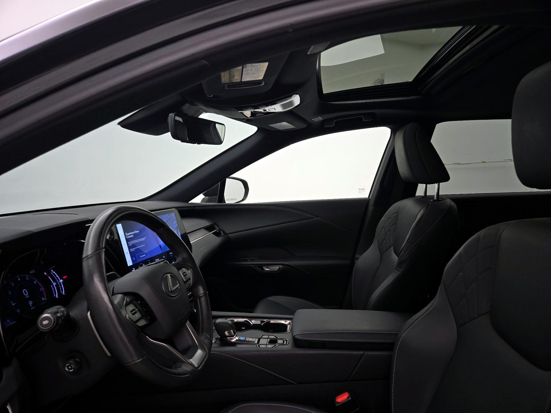 Thumbnail: 2023 Lexus RX - 19