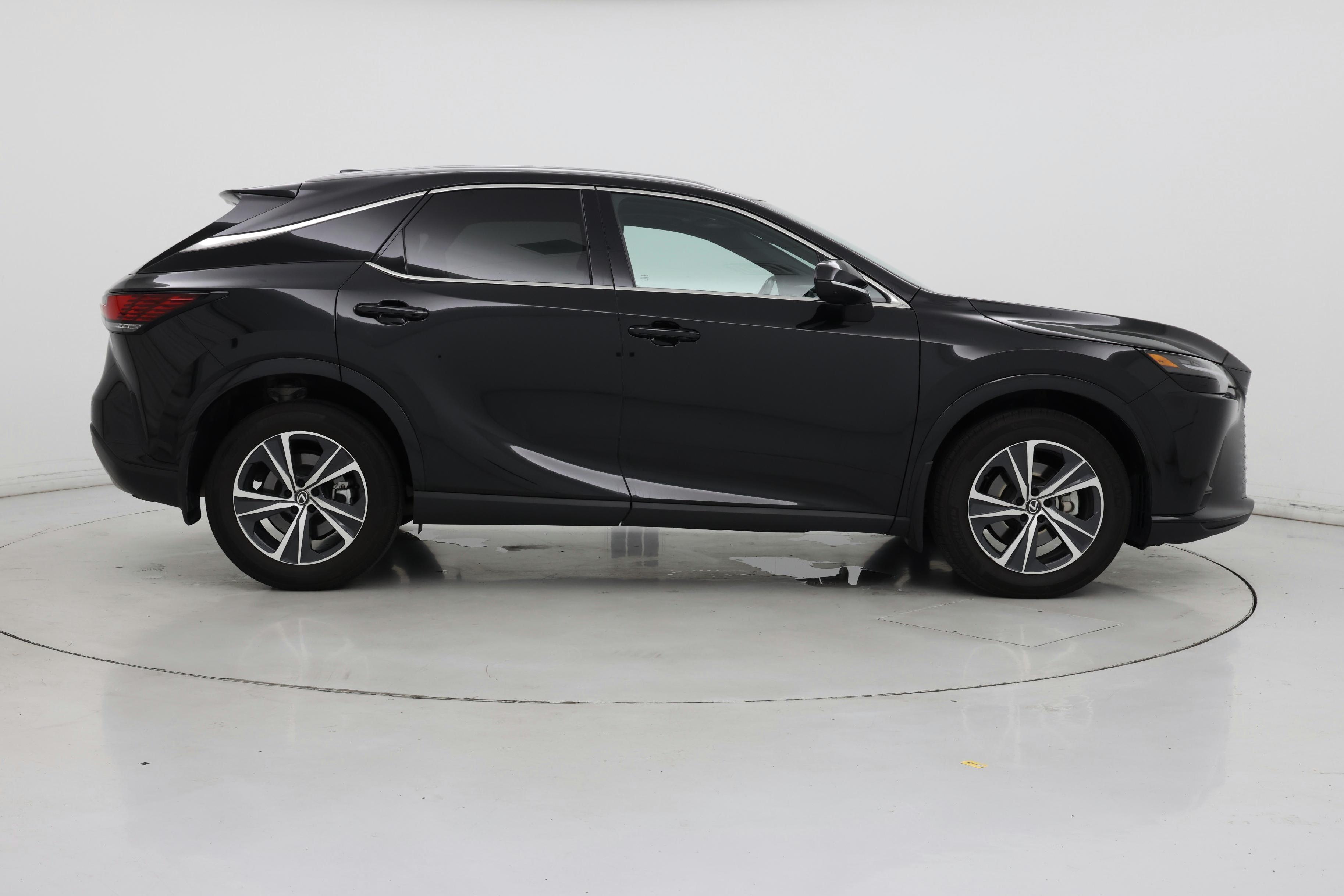 Thumbnail: 2023 Lexus RX - 7