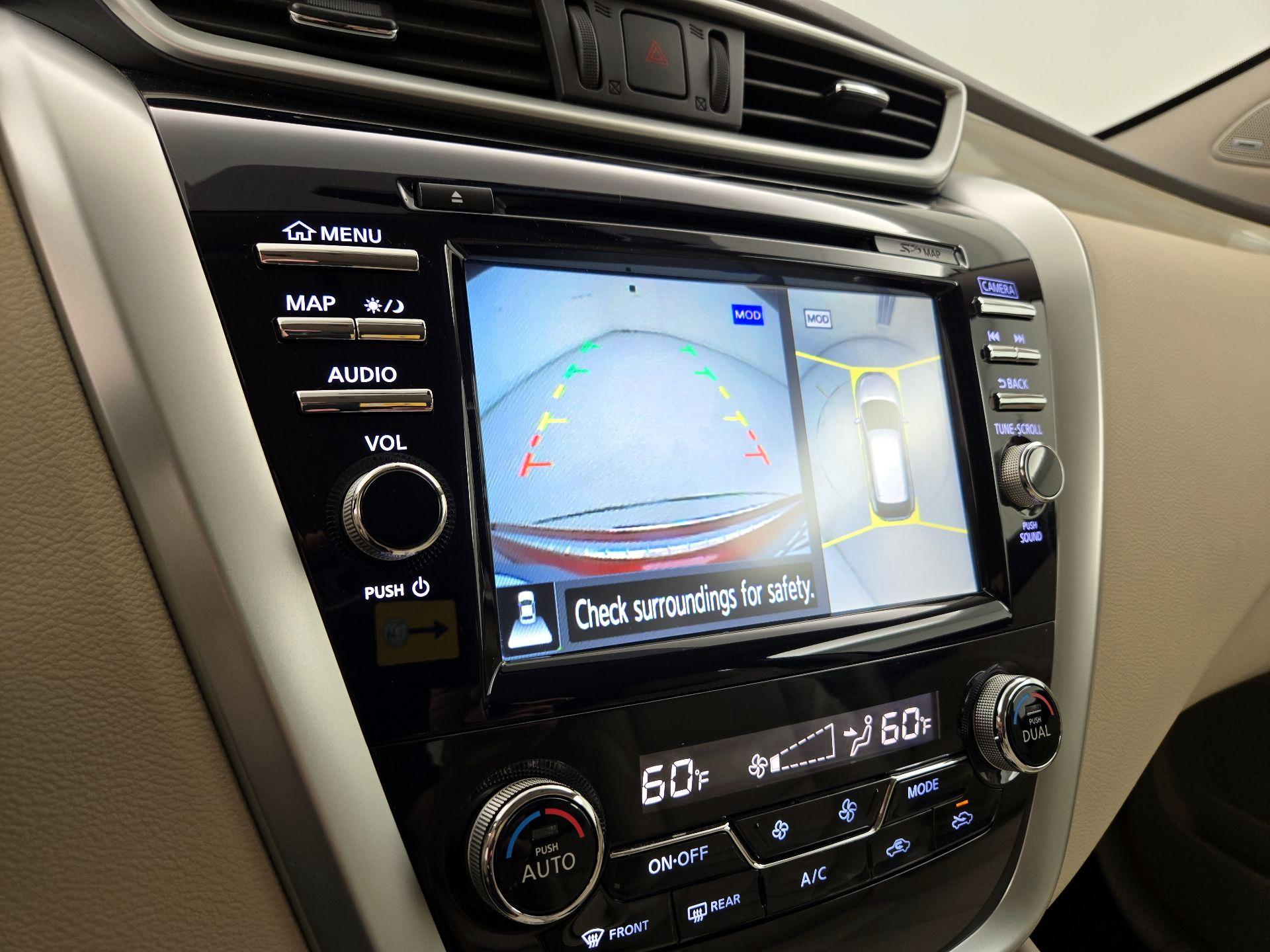 Thumbnail: 2017 Nissan Murano - 15