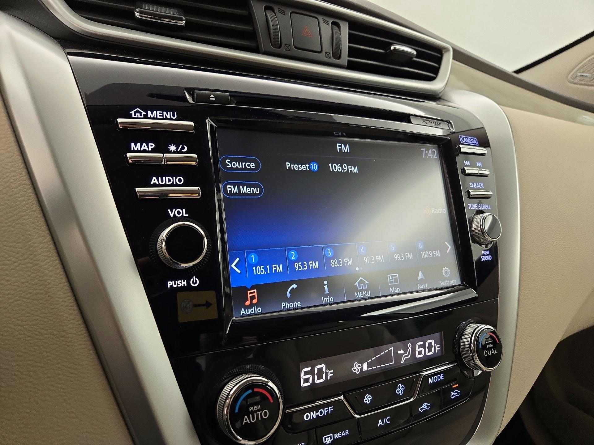 Thumbnail: 2017 Nissan Murano - 16