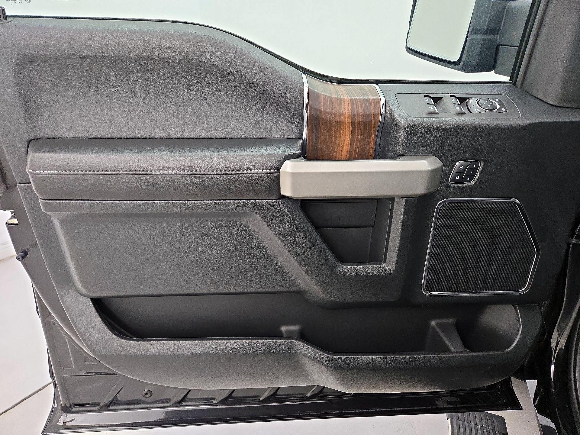 Thumbnail: 2015 Ford F-150 - 12