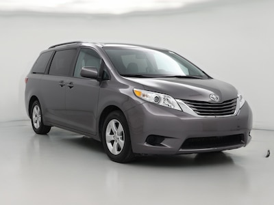 Gray 2017 Toyota Sienna LE