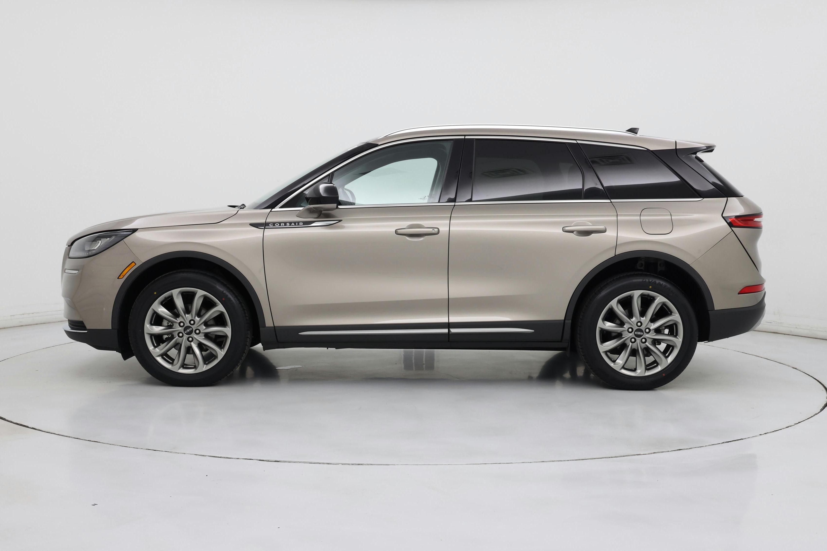 Thumbnail: 2020 Lincoln Corsair - 3