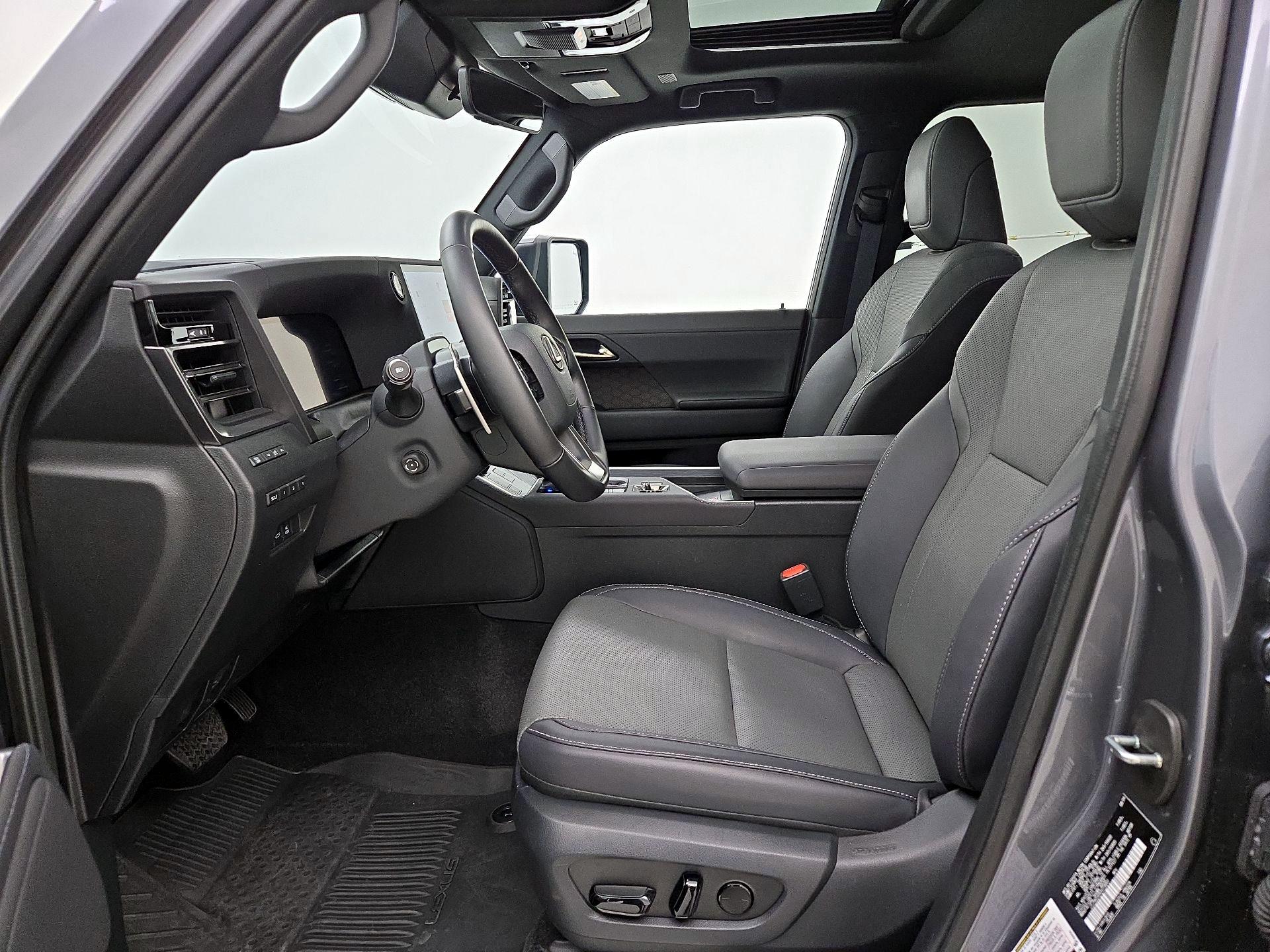 Thumbnail: 2024 Lexus GX - 11