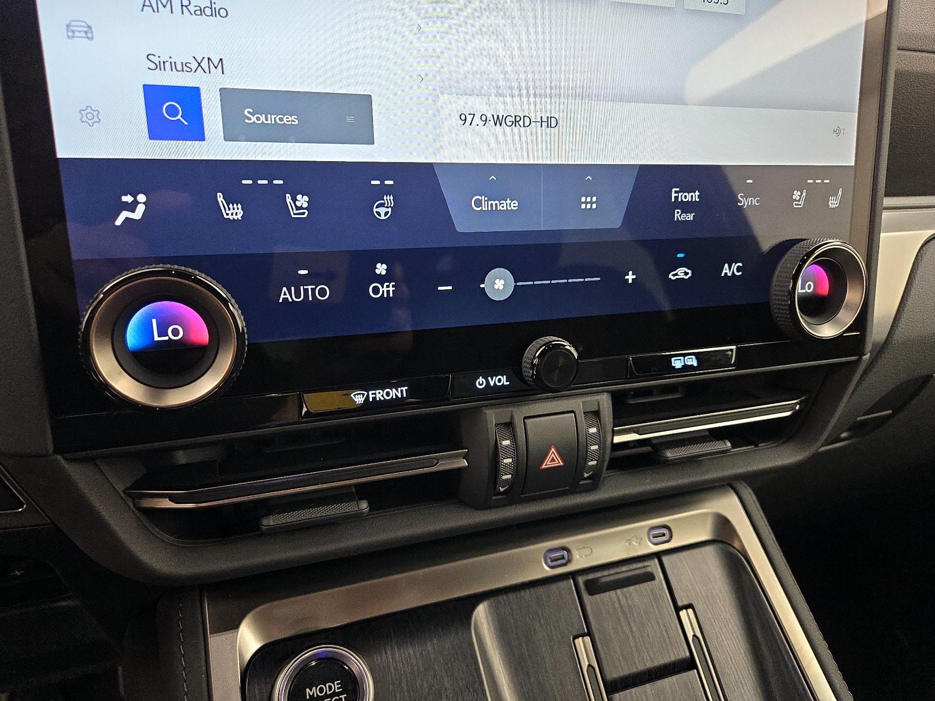 Thumbnail: 2024 Lexus GX - 16