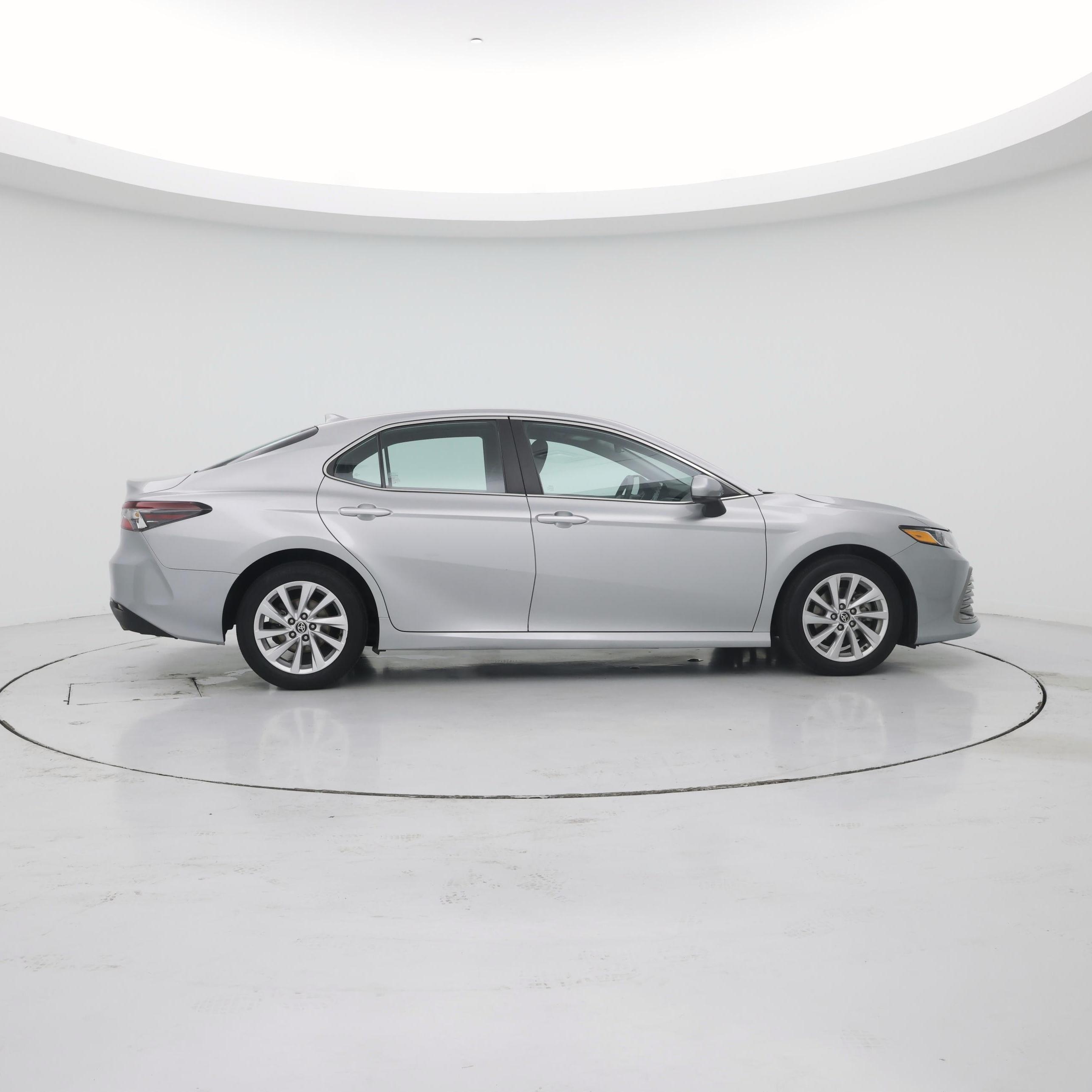 Thumbnail: 2021 Toyota Camry - 7