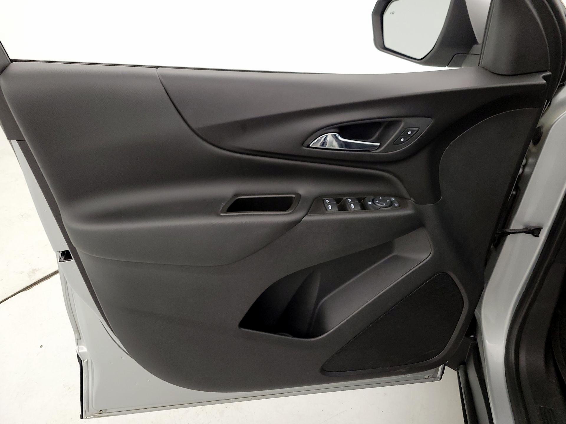 Thumbnail: 2021 Chevrolet Equinox - 12