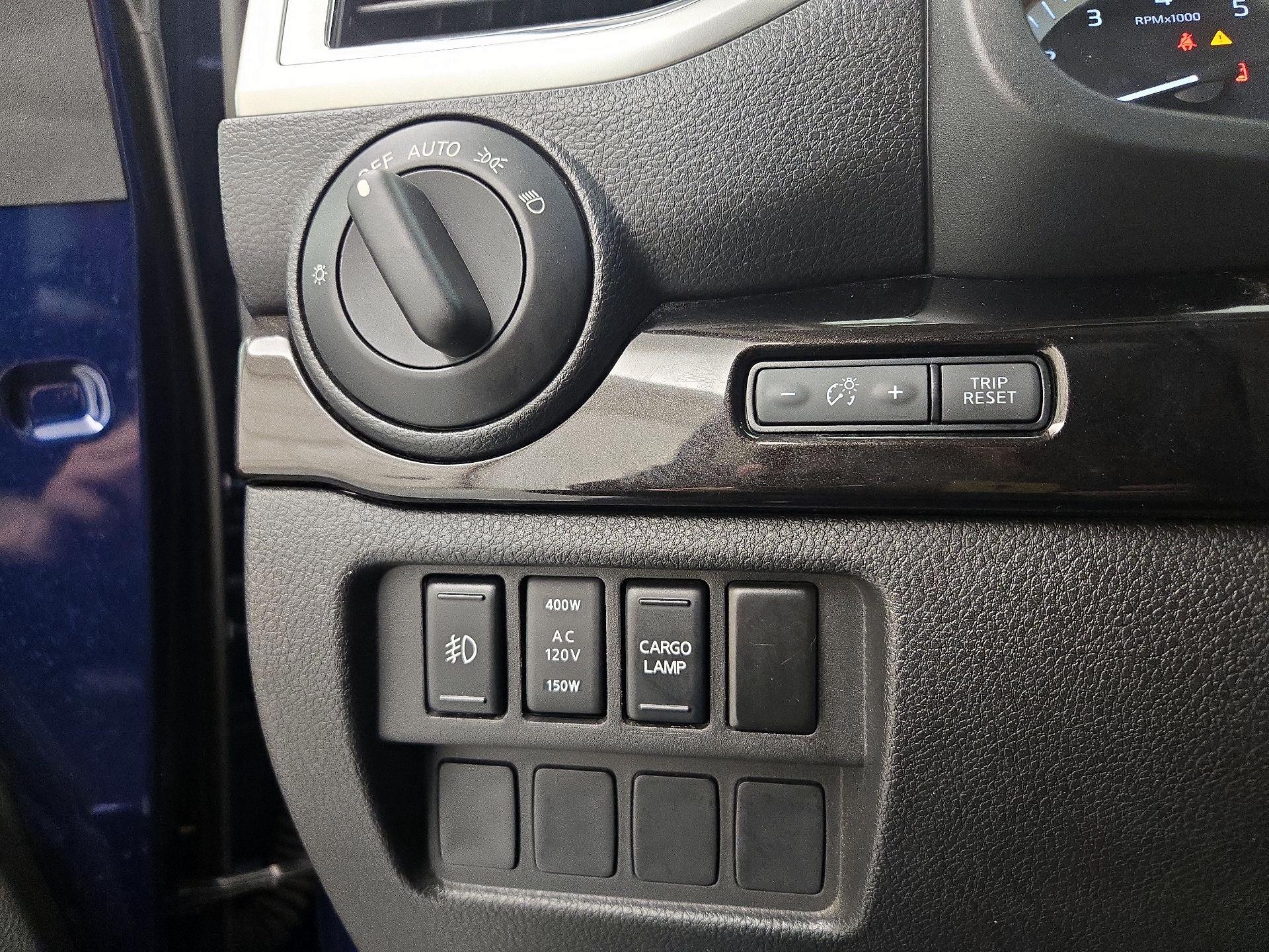 Thumbnail: 2018 Nissan Titan - 13