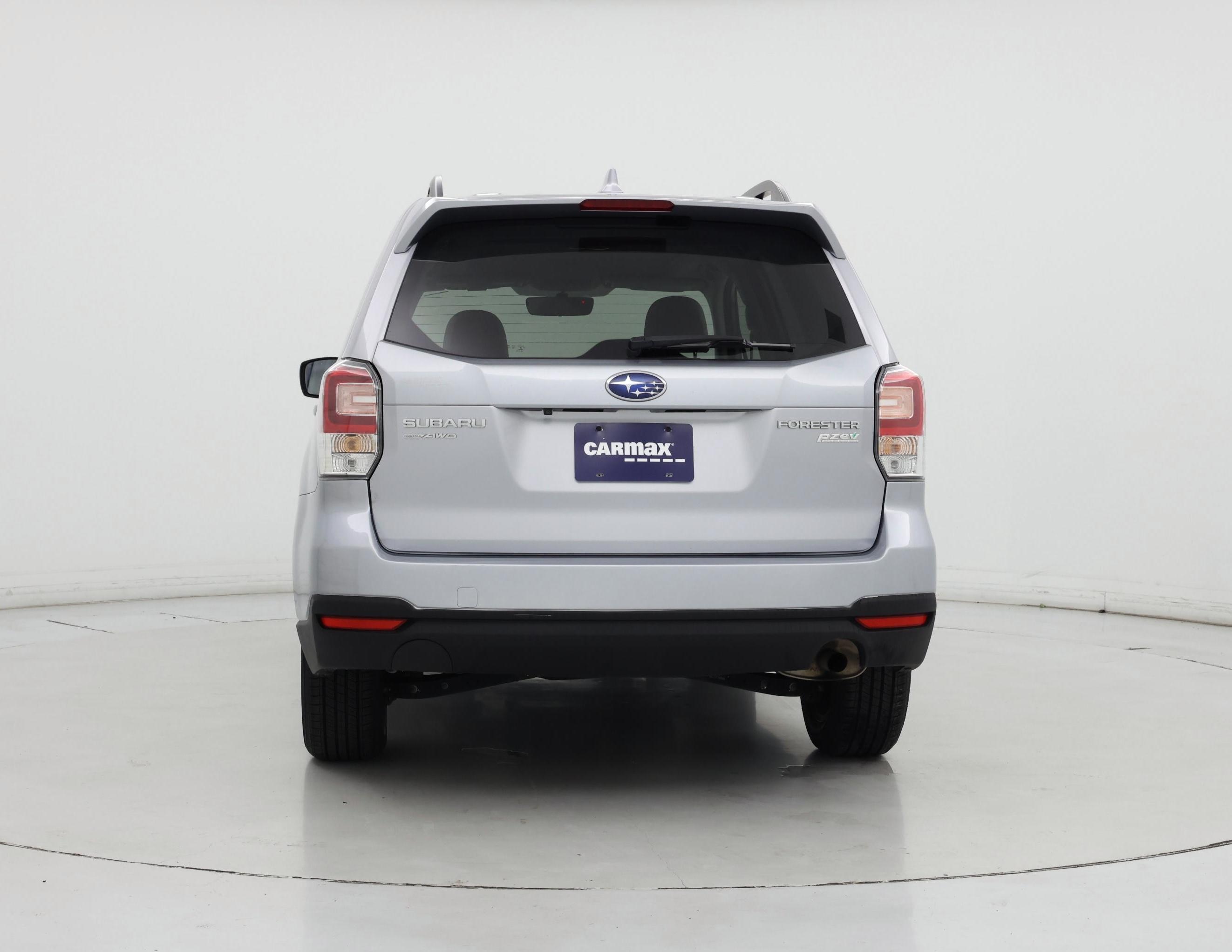 Thumbnail: 2017 Subaru Forester - 6