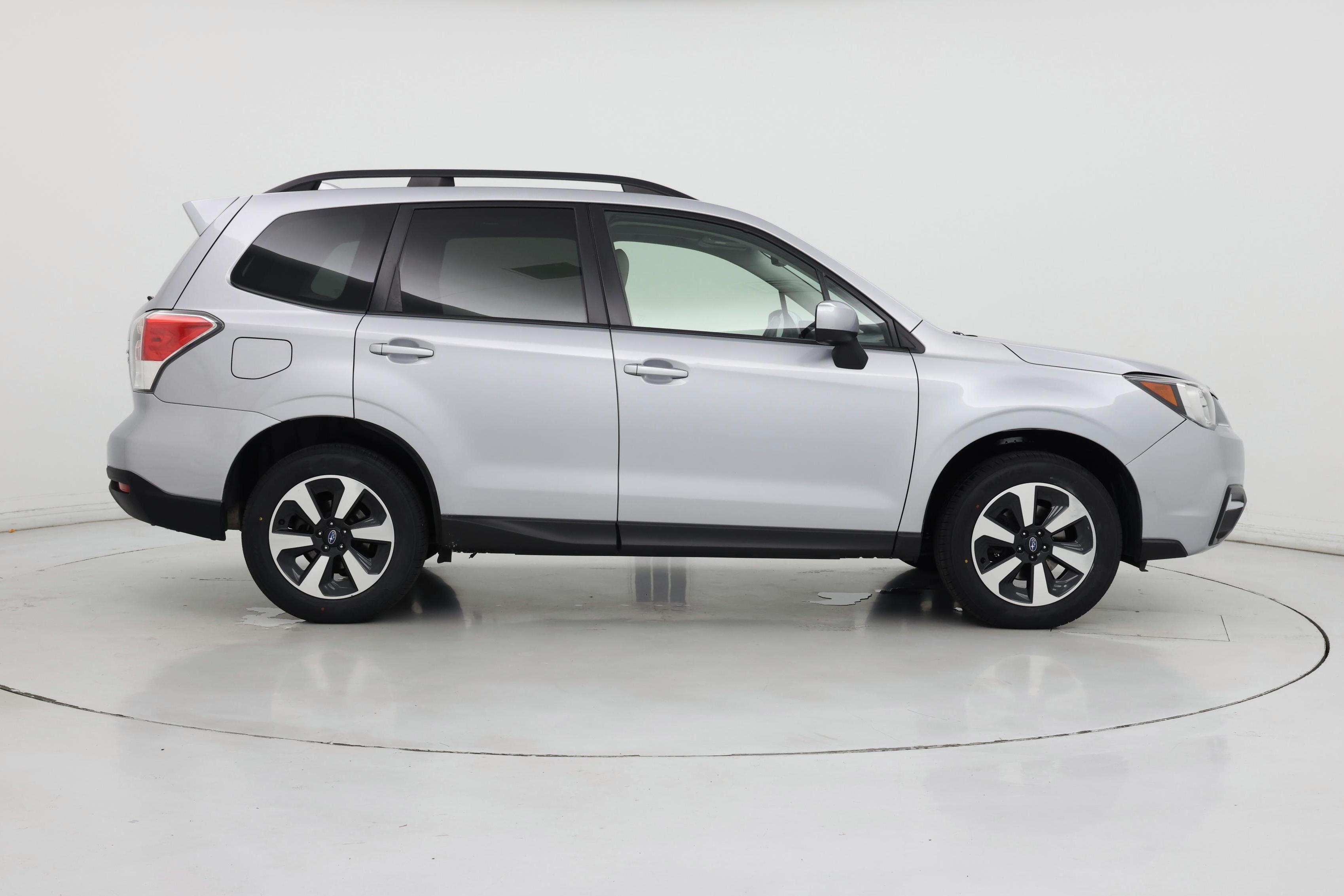 Thumbnail: 2017 Subaru Forester - 7