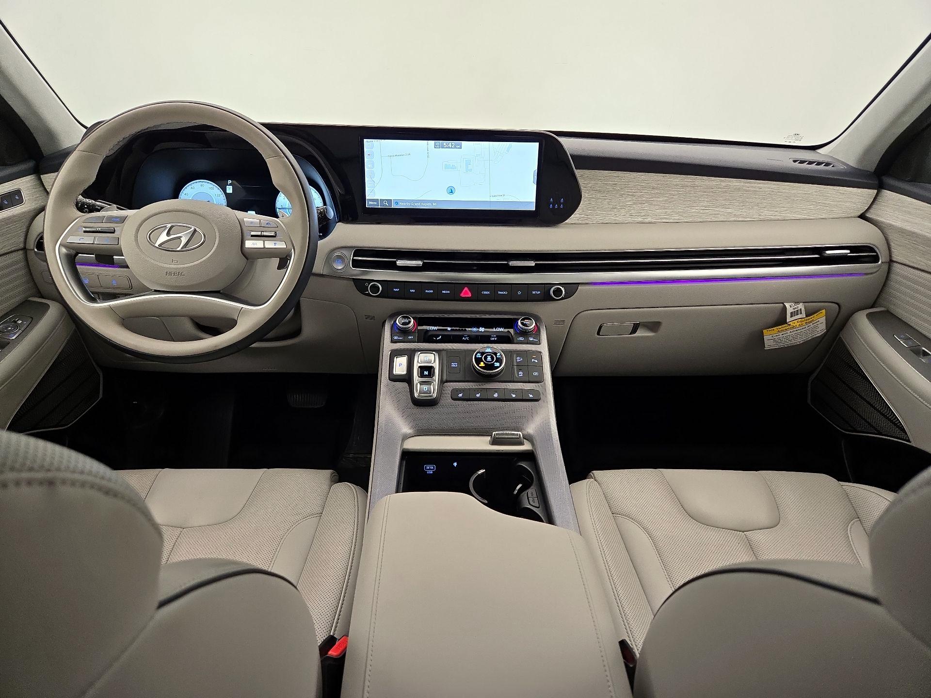 Thumbnail: 2023 Hyundai Palisade - 9