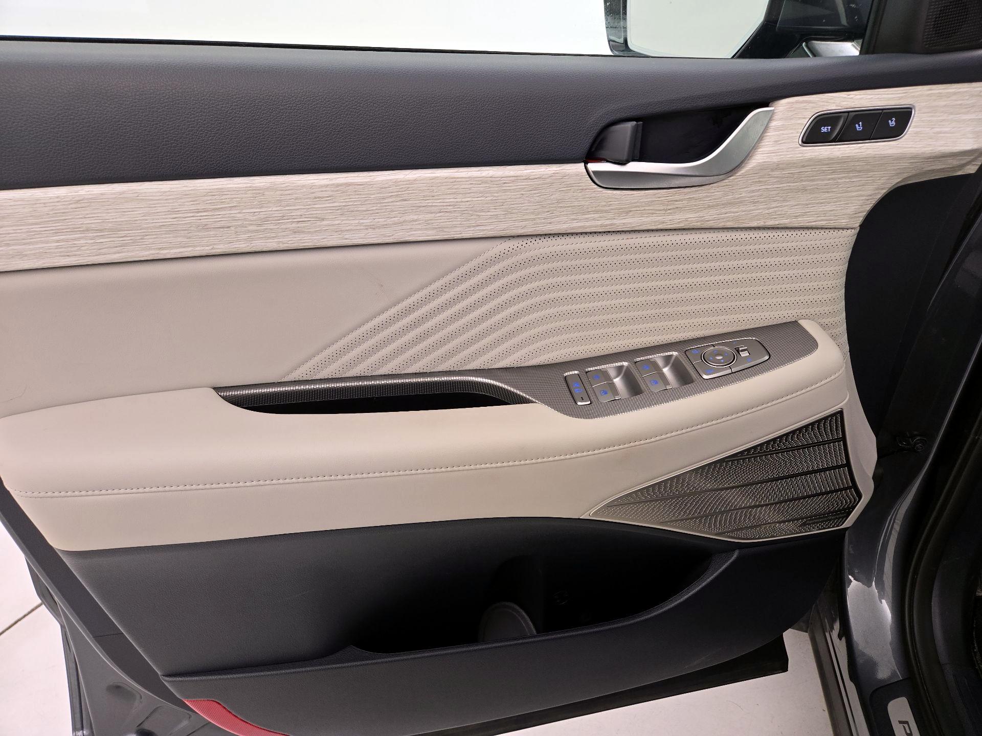 Thumbnail: 2023 Hyundai Palisade - 12