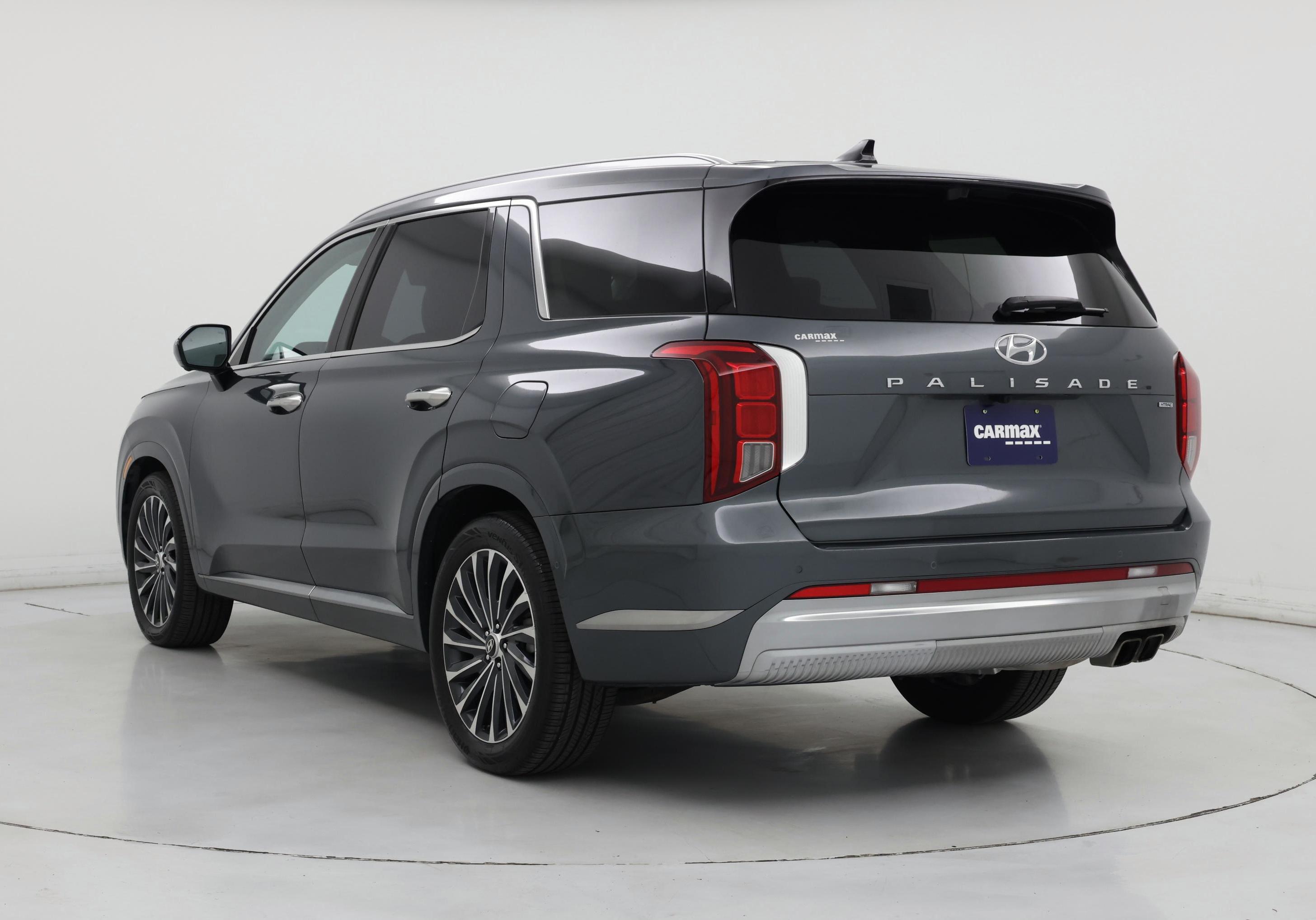 Thumbnail: 2023 Hyundai Palisade - 2