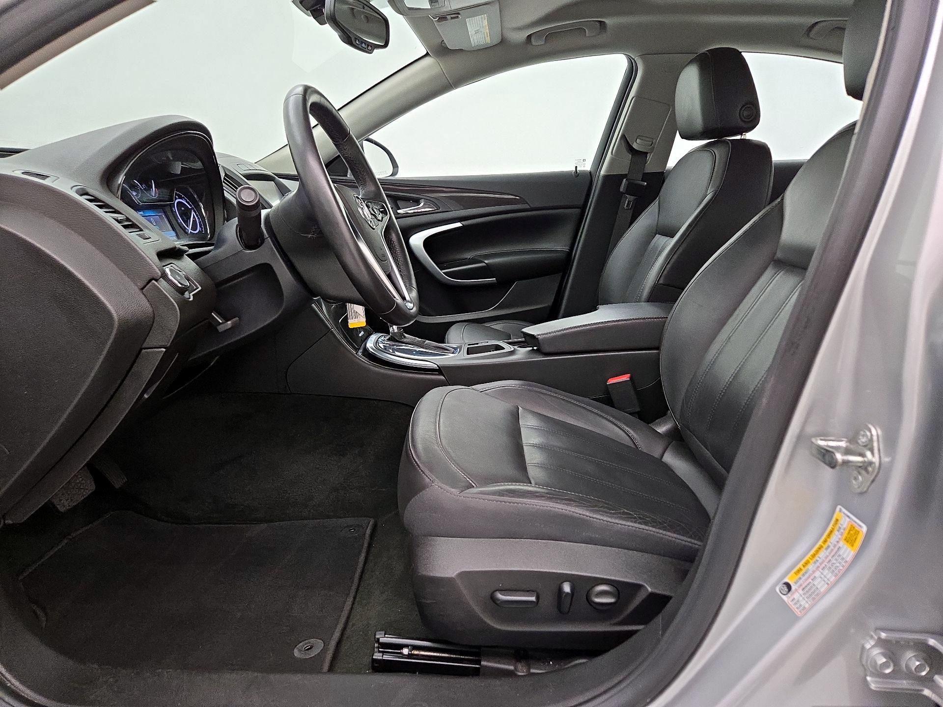 Thumbnail: 2017 Buick Regal - 11