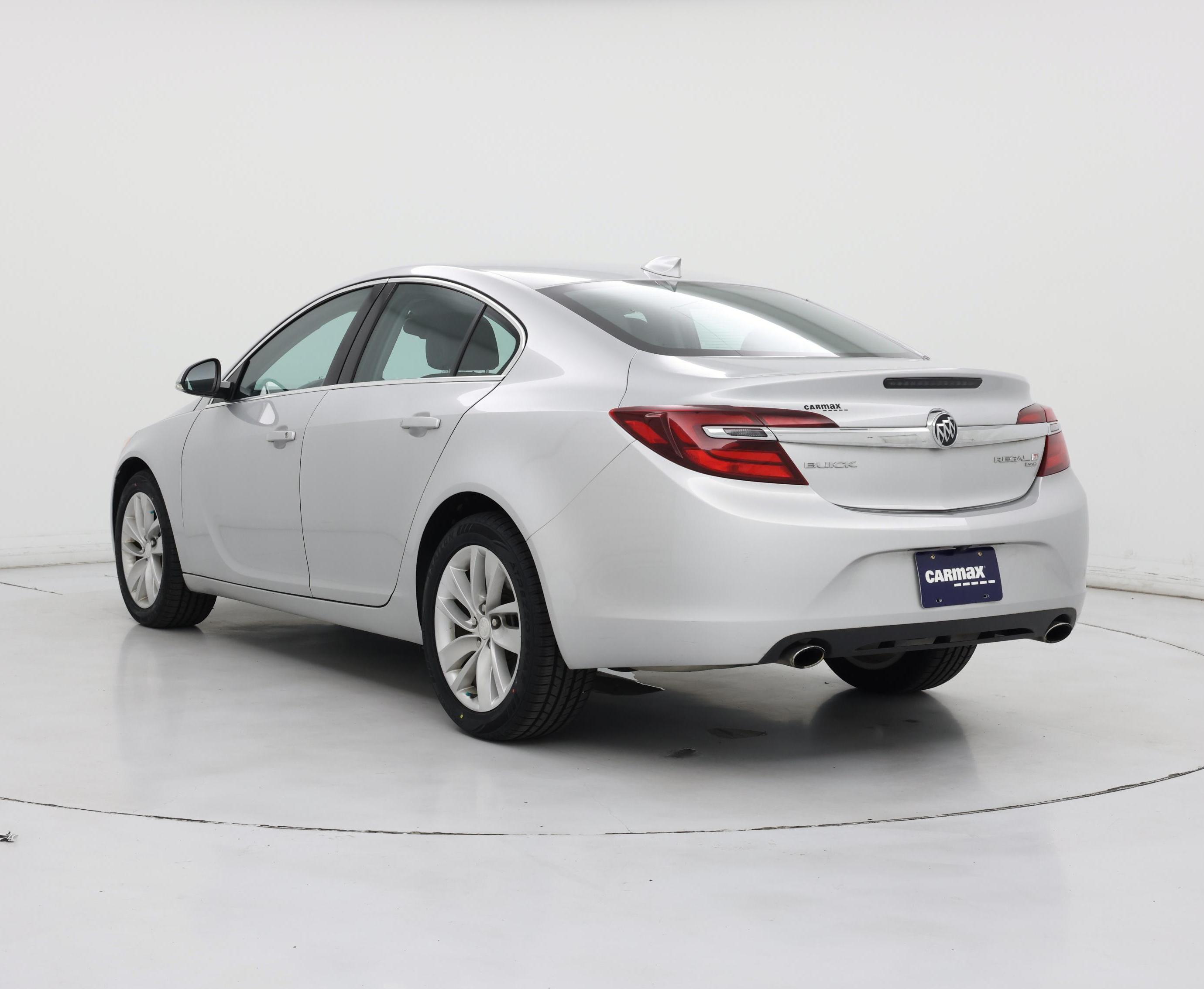 Thumbnail: 2017 Buick Regal - 2