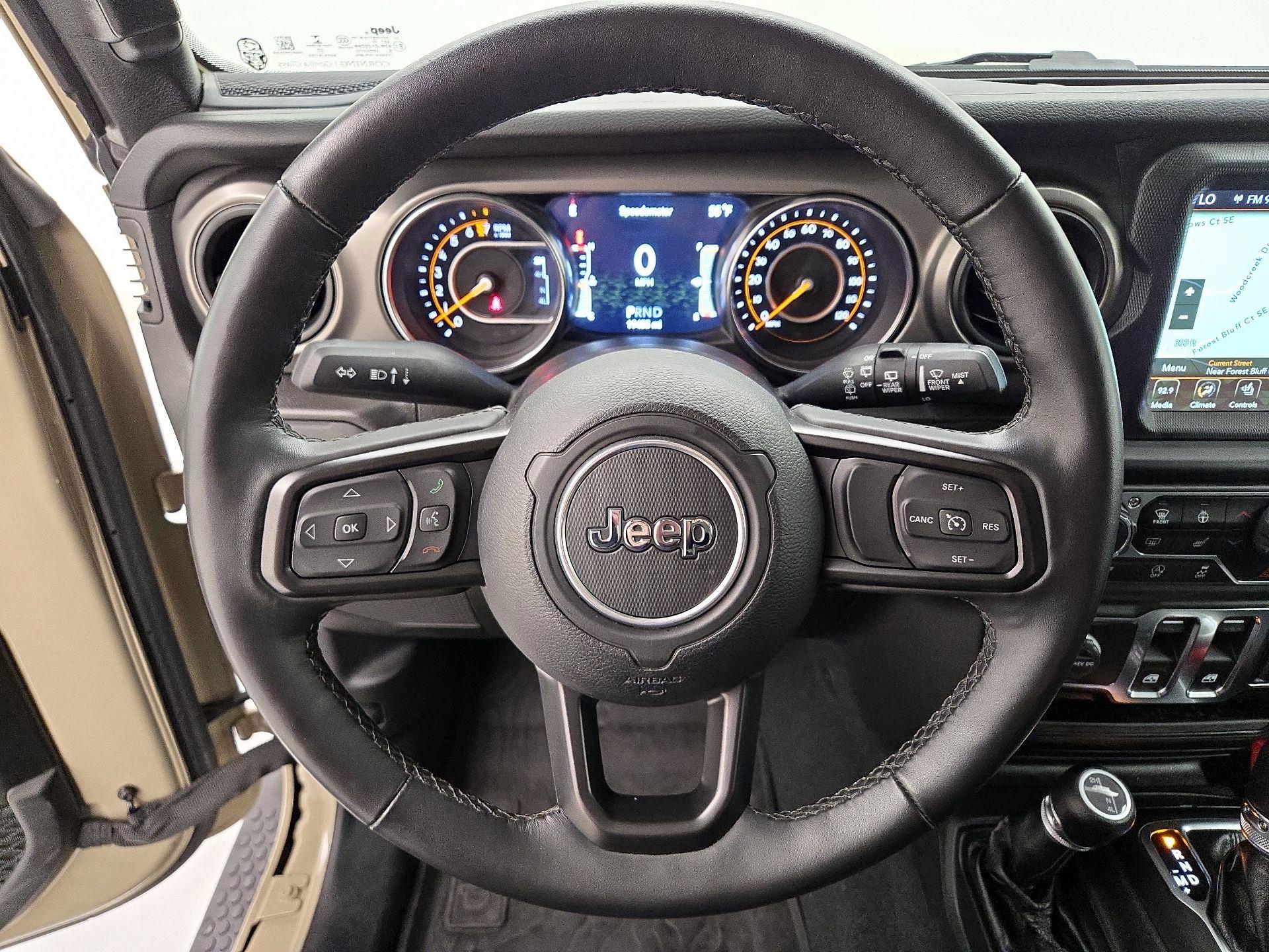 Thumbnail: 2022 Jeep Wrangler - 10