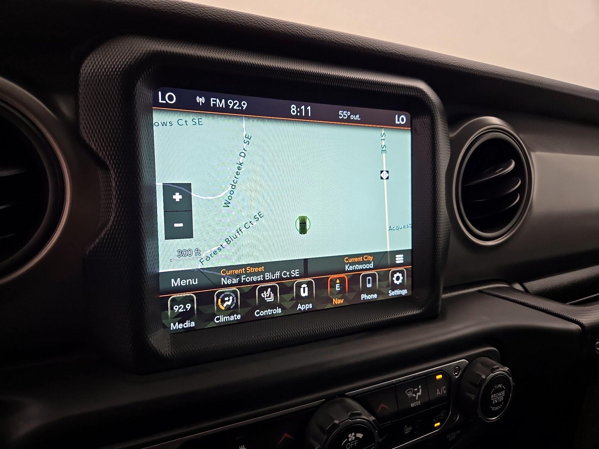 Thumbnail: 2022 Jeep Wrangler - 14