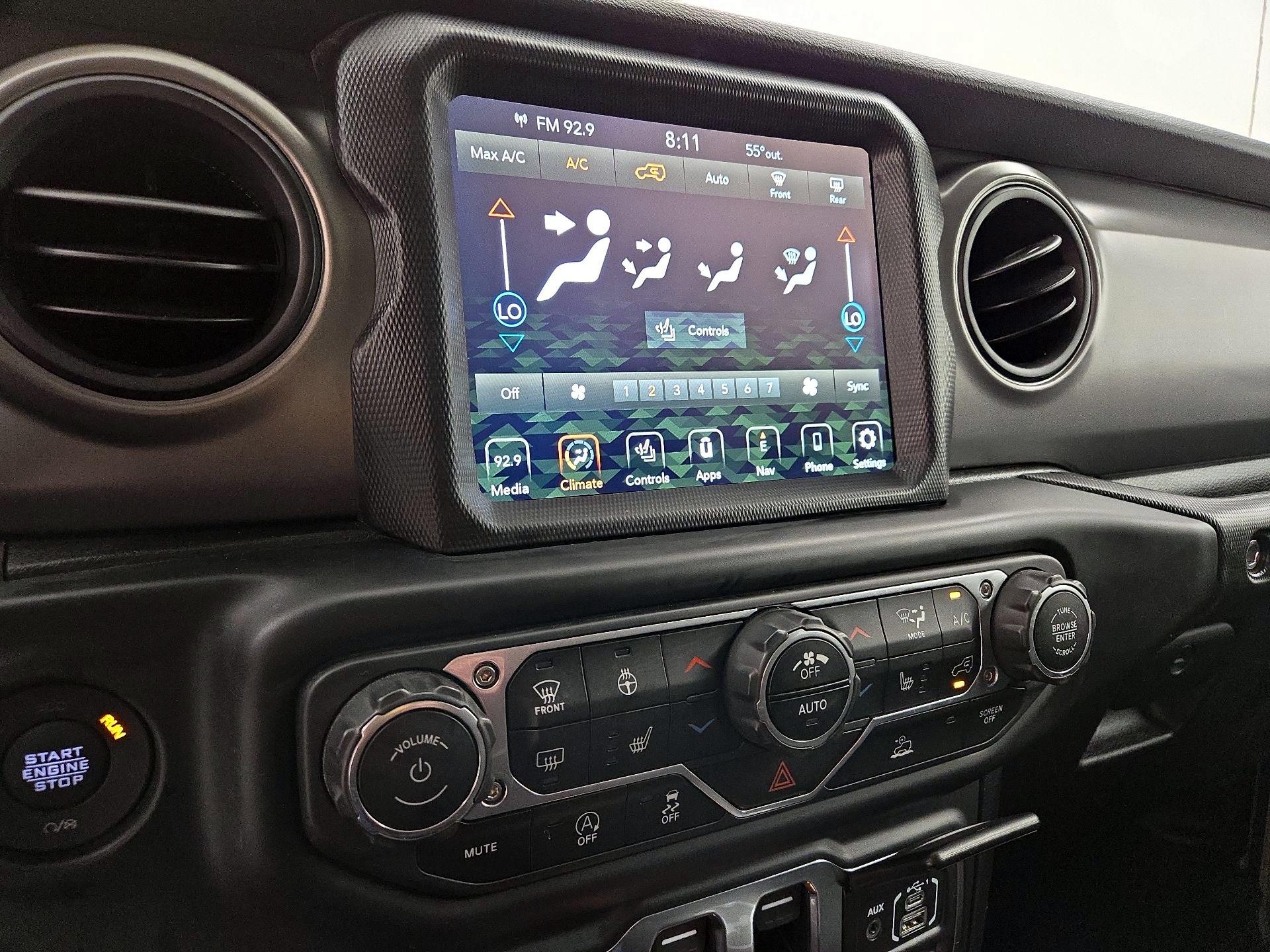 Thumbnail: 2022 Jeep Wrangler - 17
