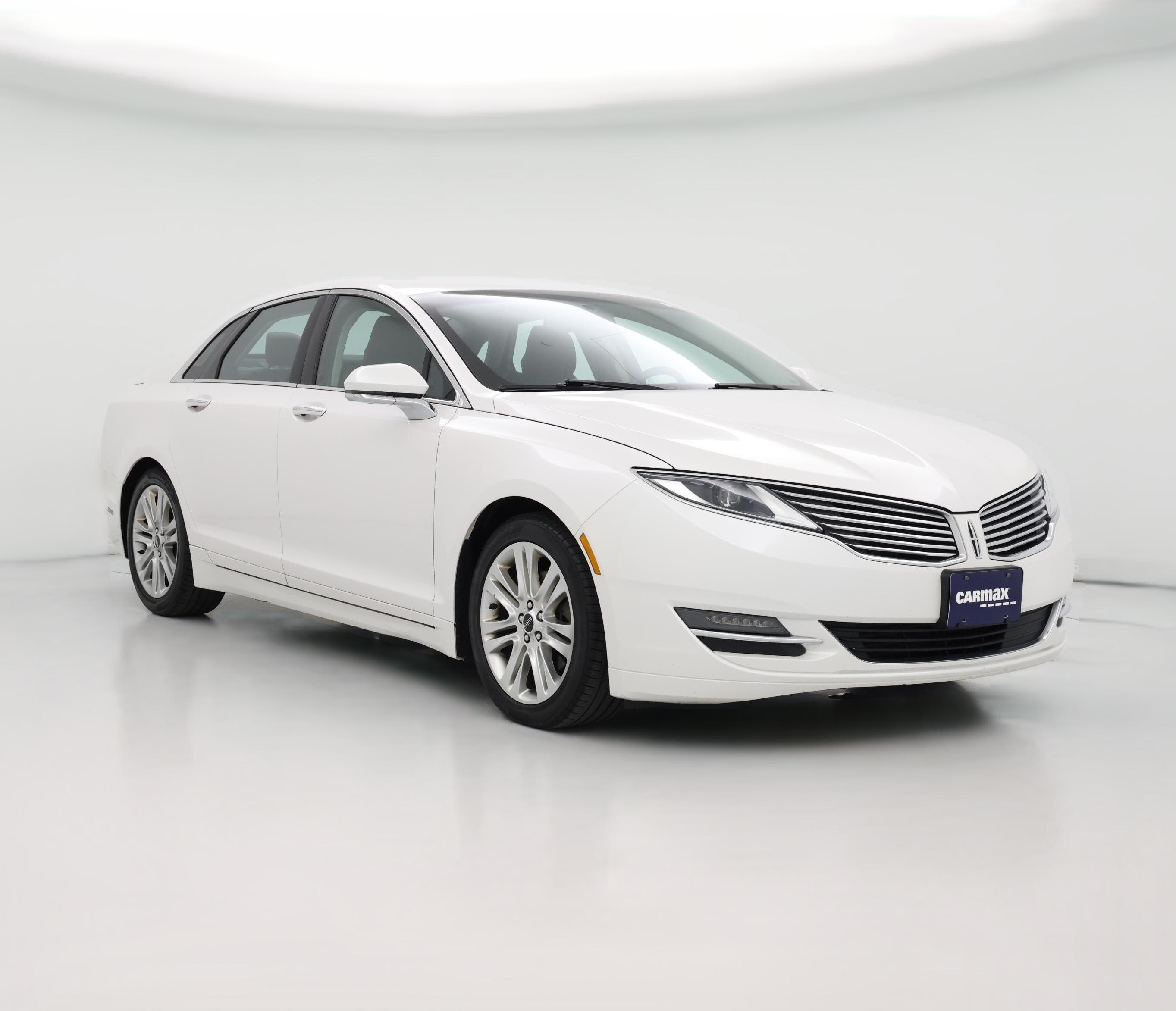 Thumbnail: 2016 Lincoln MKZ - 1