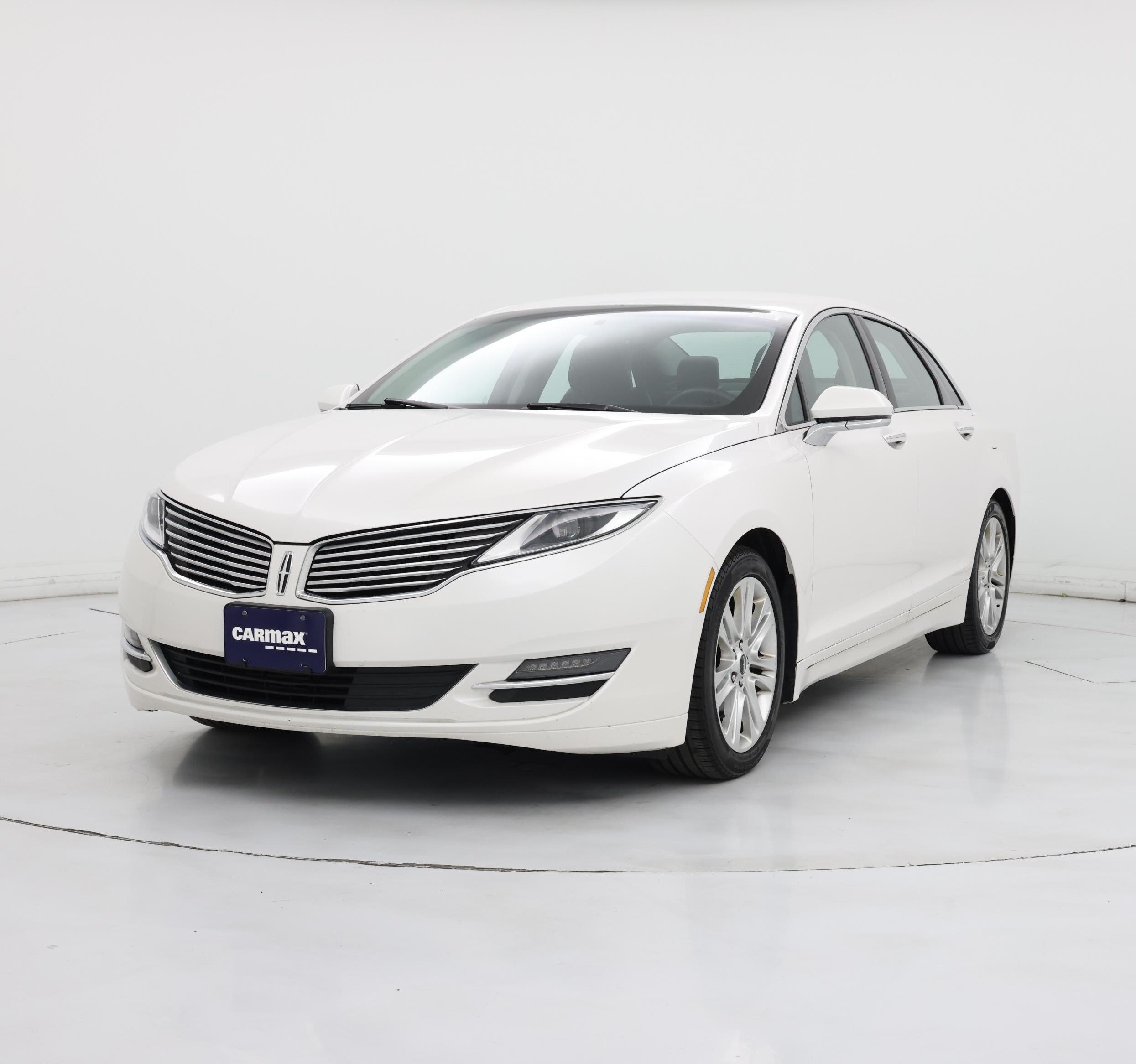 Thumbnail: 2016 Lincoln MKZ - 4