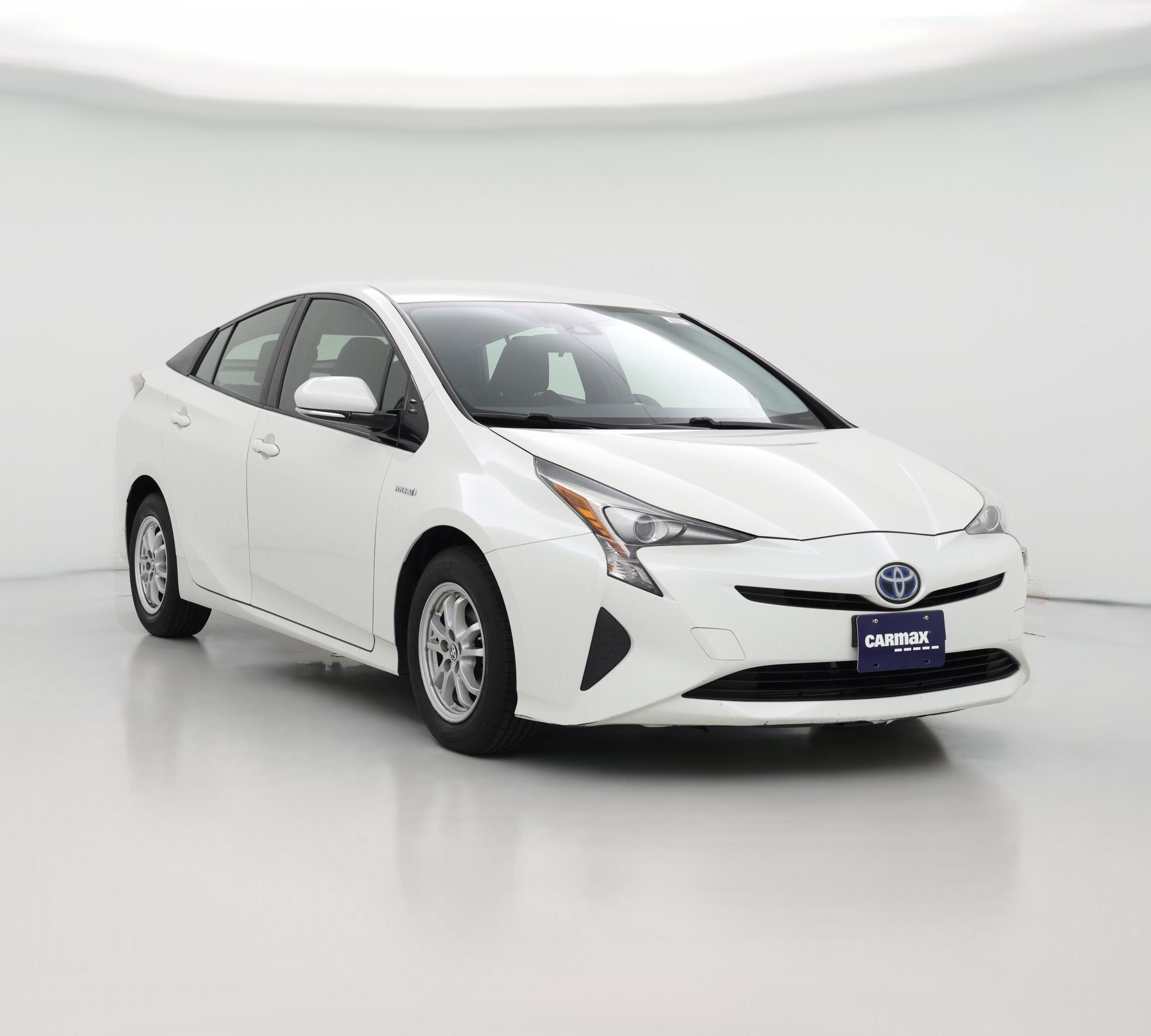 Thumbnail: 2017 Toyota Prius - 1