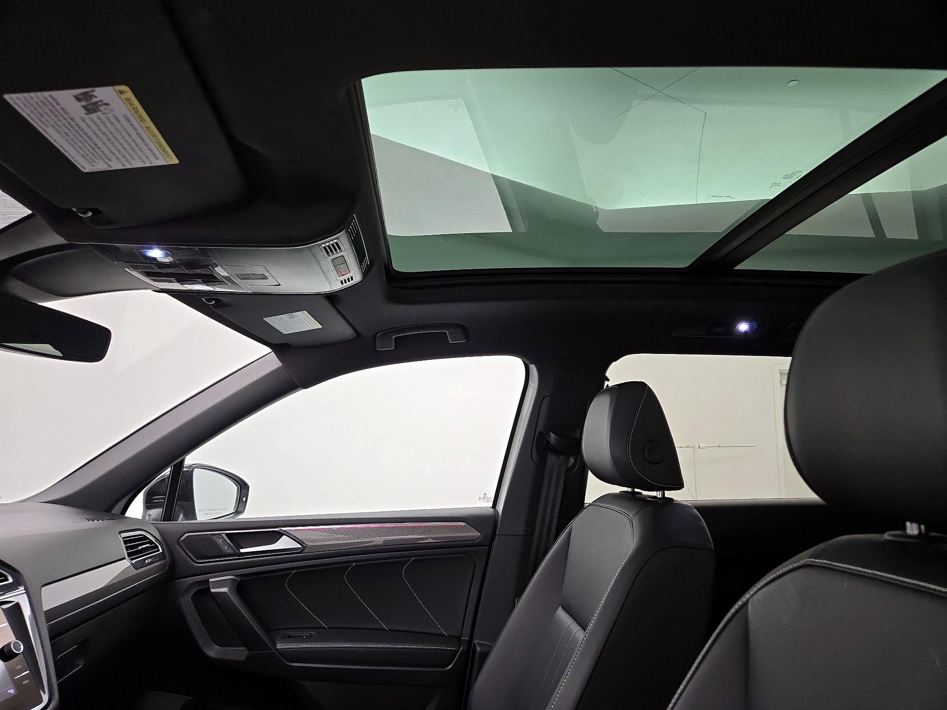 Thumbnail: 2024 Volkswagen Tiguan - 19