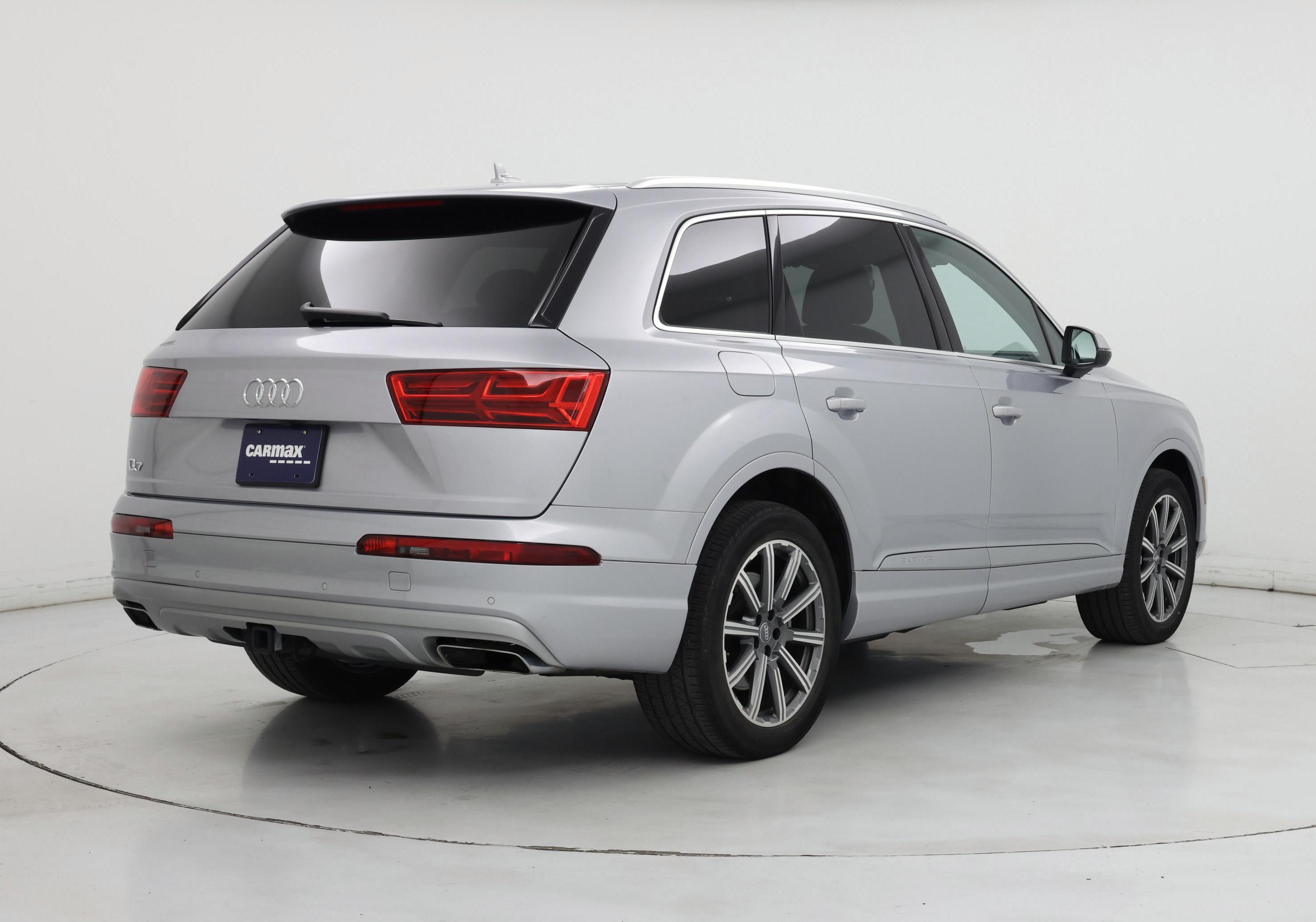 Thumbnail: 2019 Audi Q7 - 8