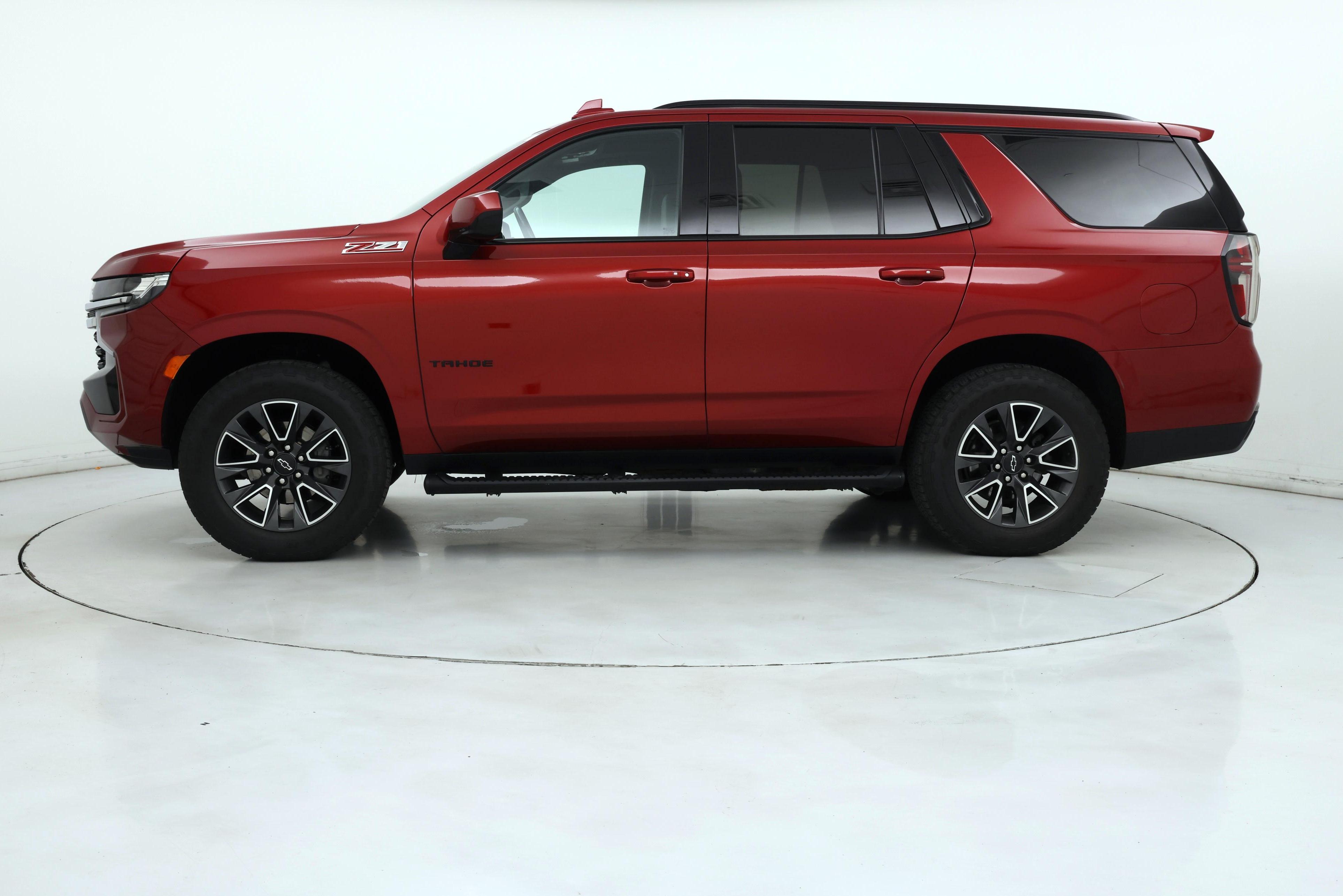 Thumbnail: 2021 Chevrolet Tahoe - 3