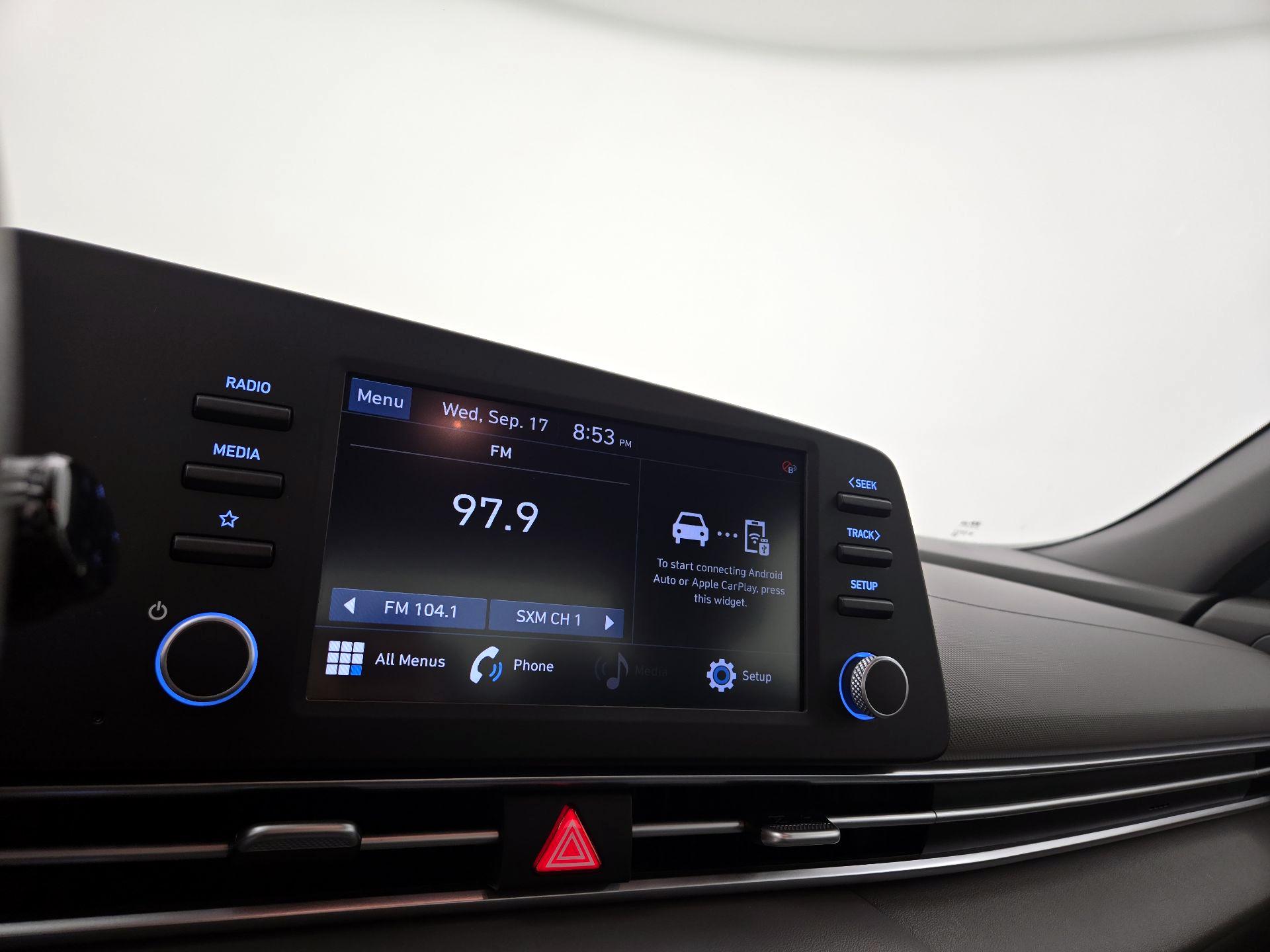 Thumbnail: 2023 Hyundai Elantra - 15