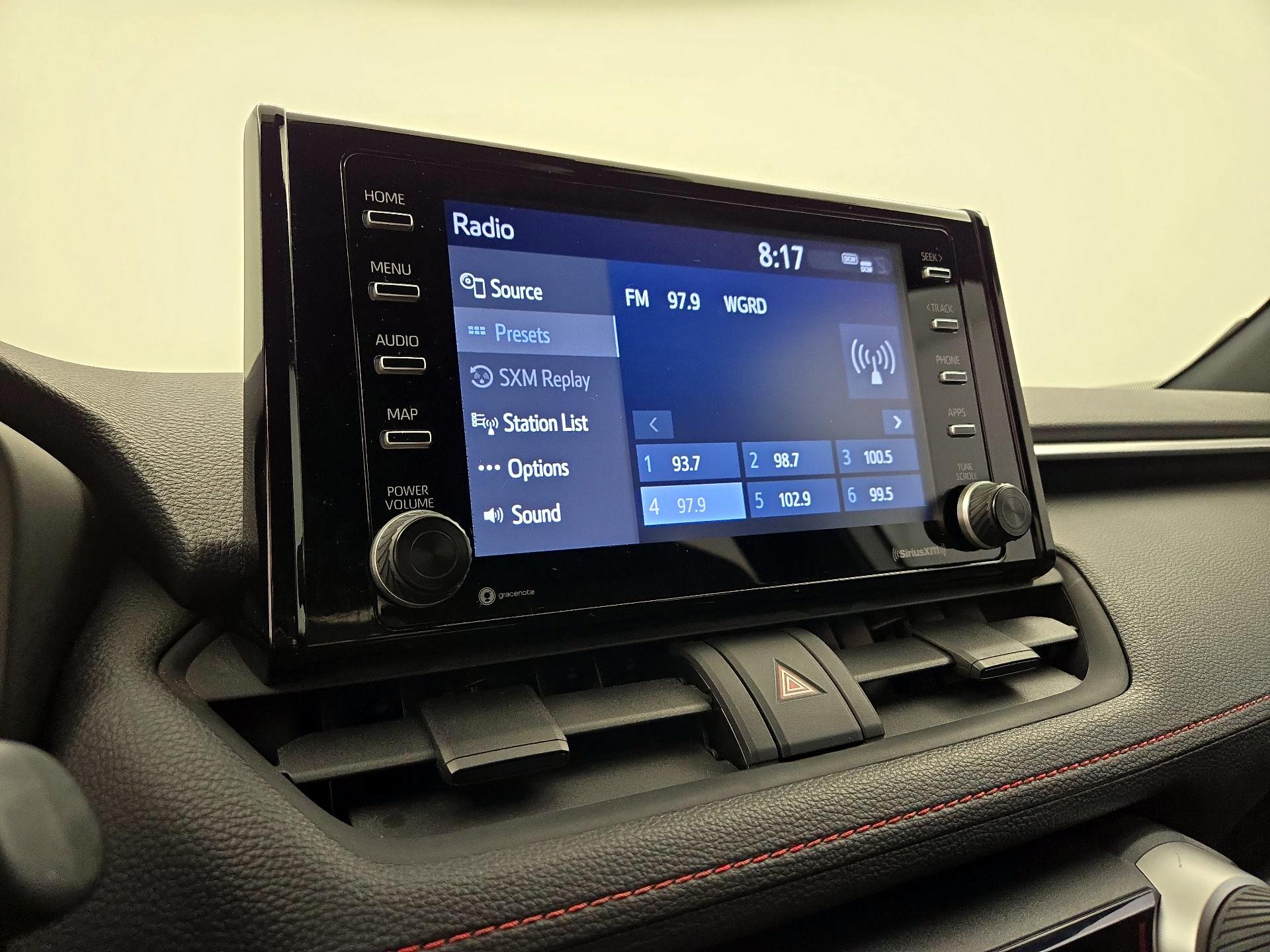 Thumbnail: 2021 Toyota RAV4 - 15