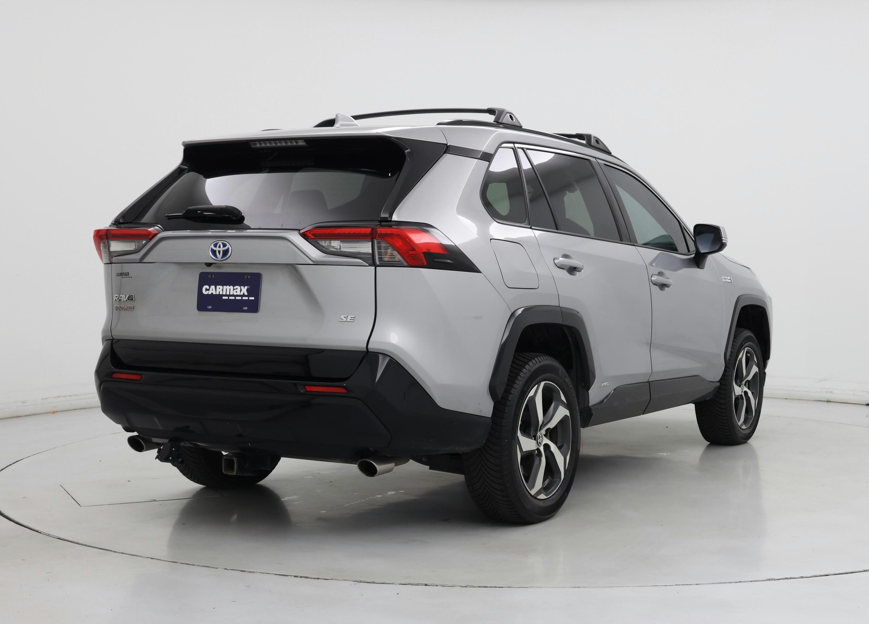 Thumbnail: 2021 Toyota RAV4 - 8