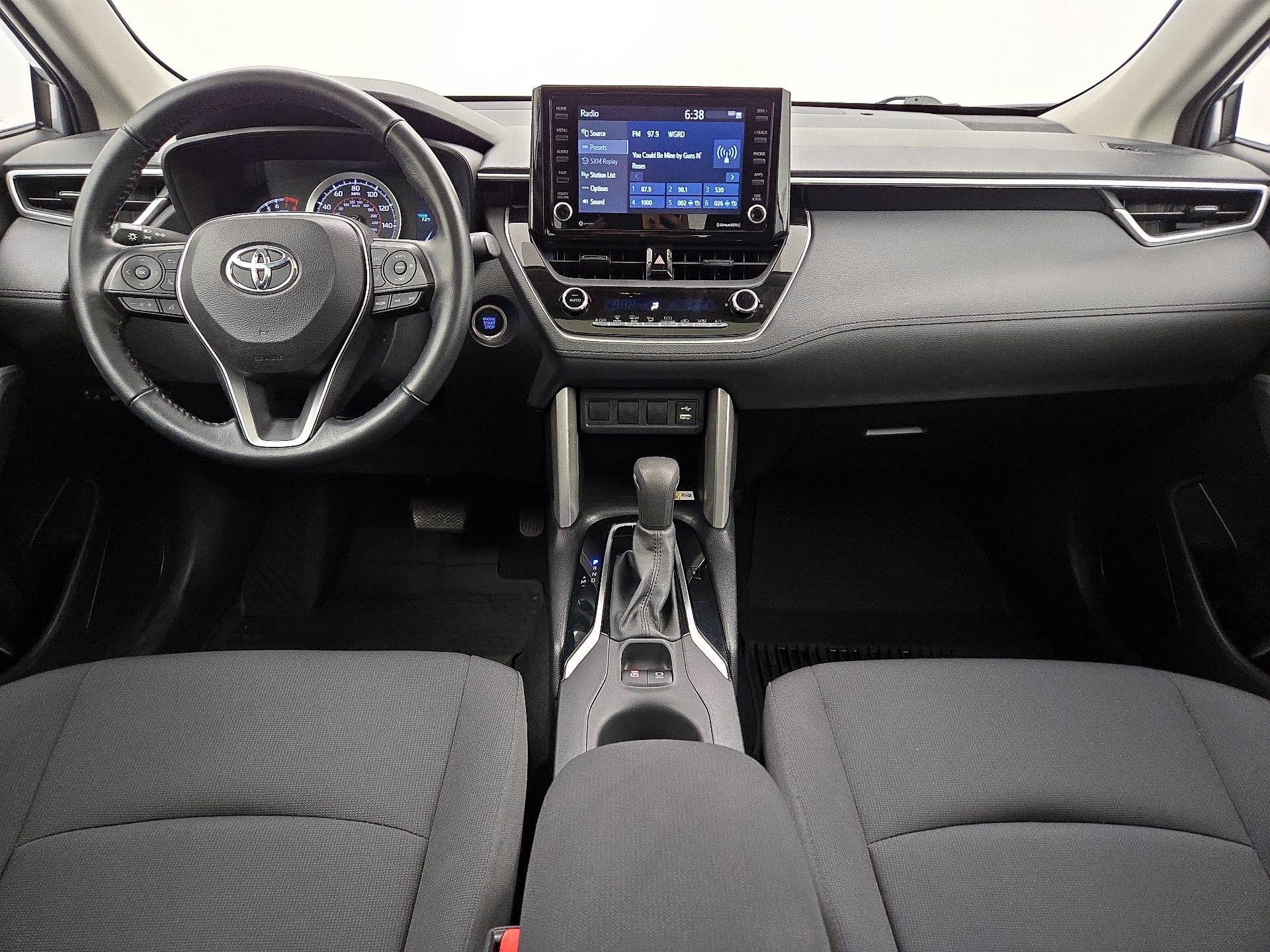 Thumbnail: 2022 Toyota Corolla Cross - 9