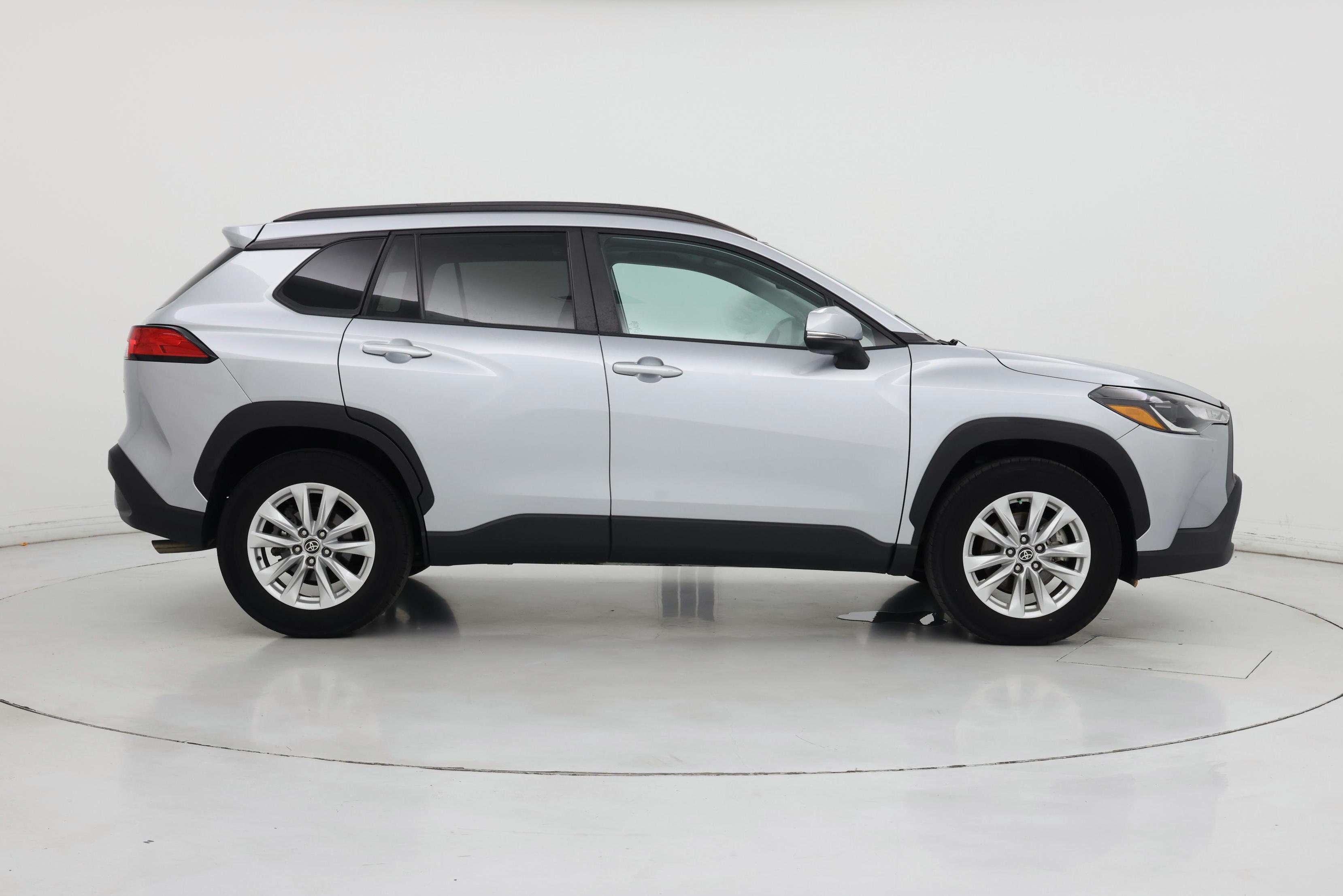 Thumbnail: 2022 Toyota Corolla Cross - 7