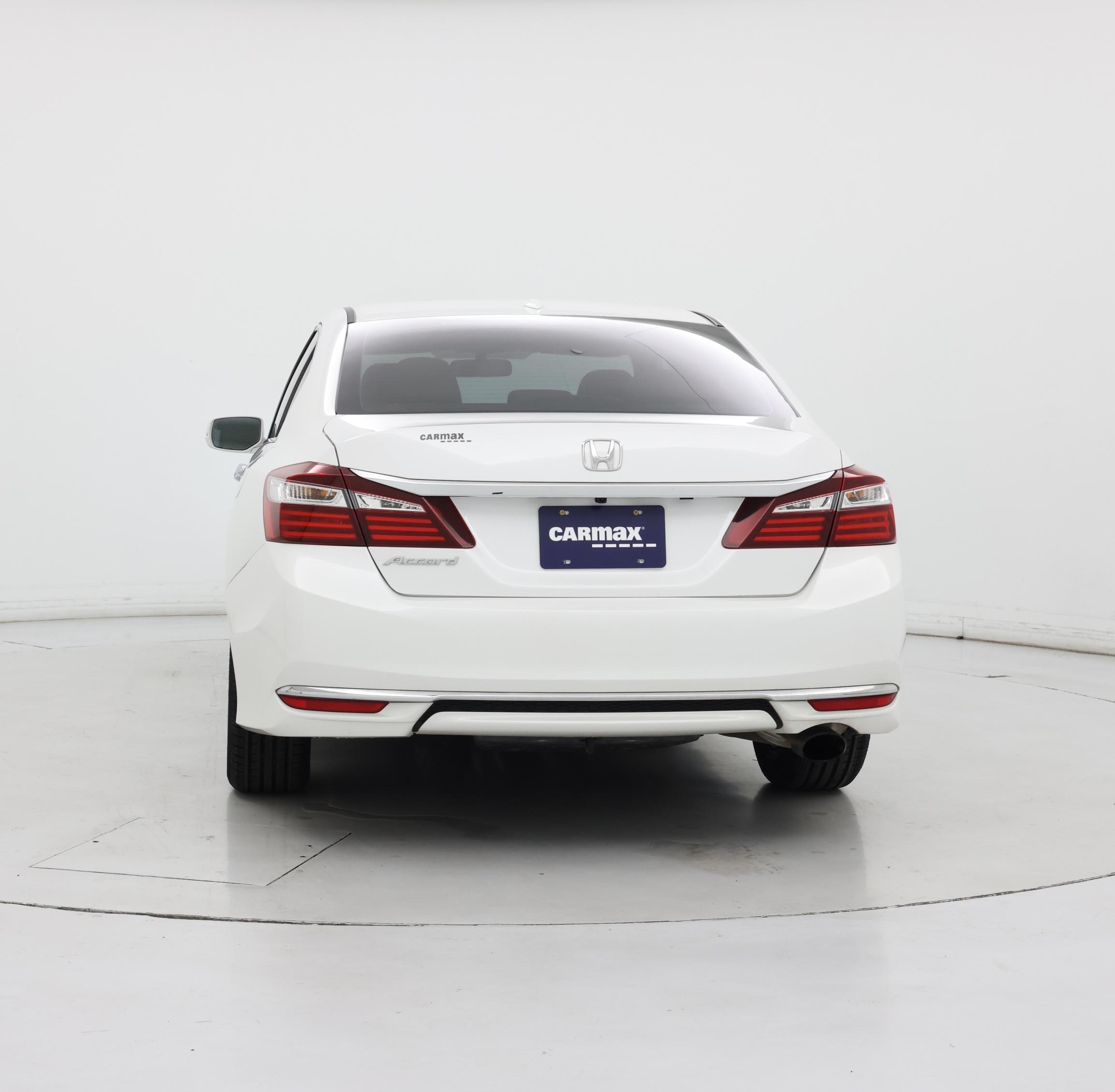 Thumbnail: 2016 Honda Accord - 6