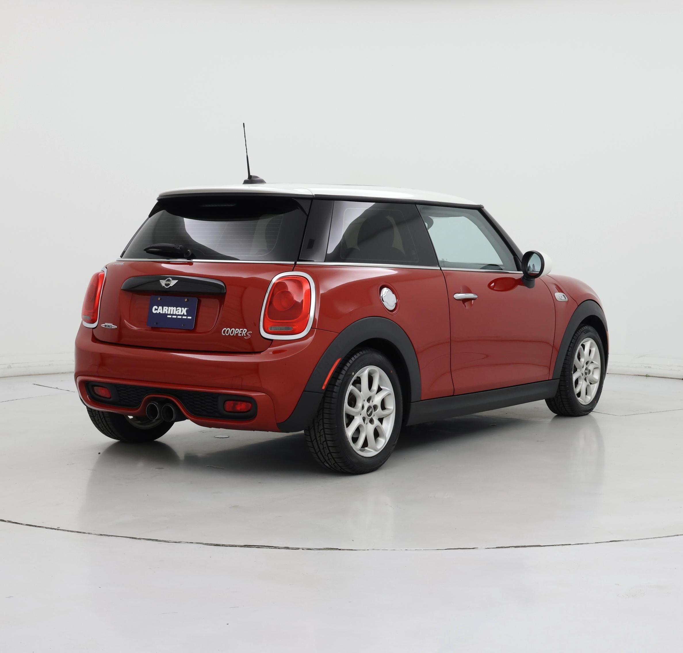 Thumbnail: 2015 MINI Cooper Hardtop - 8