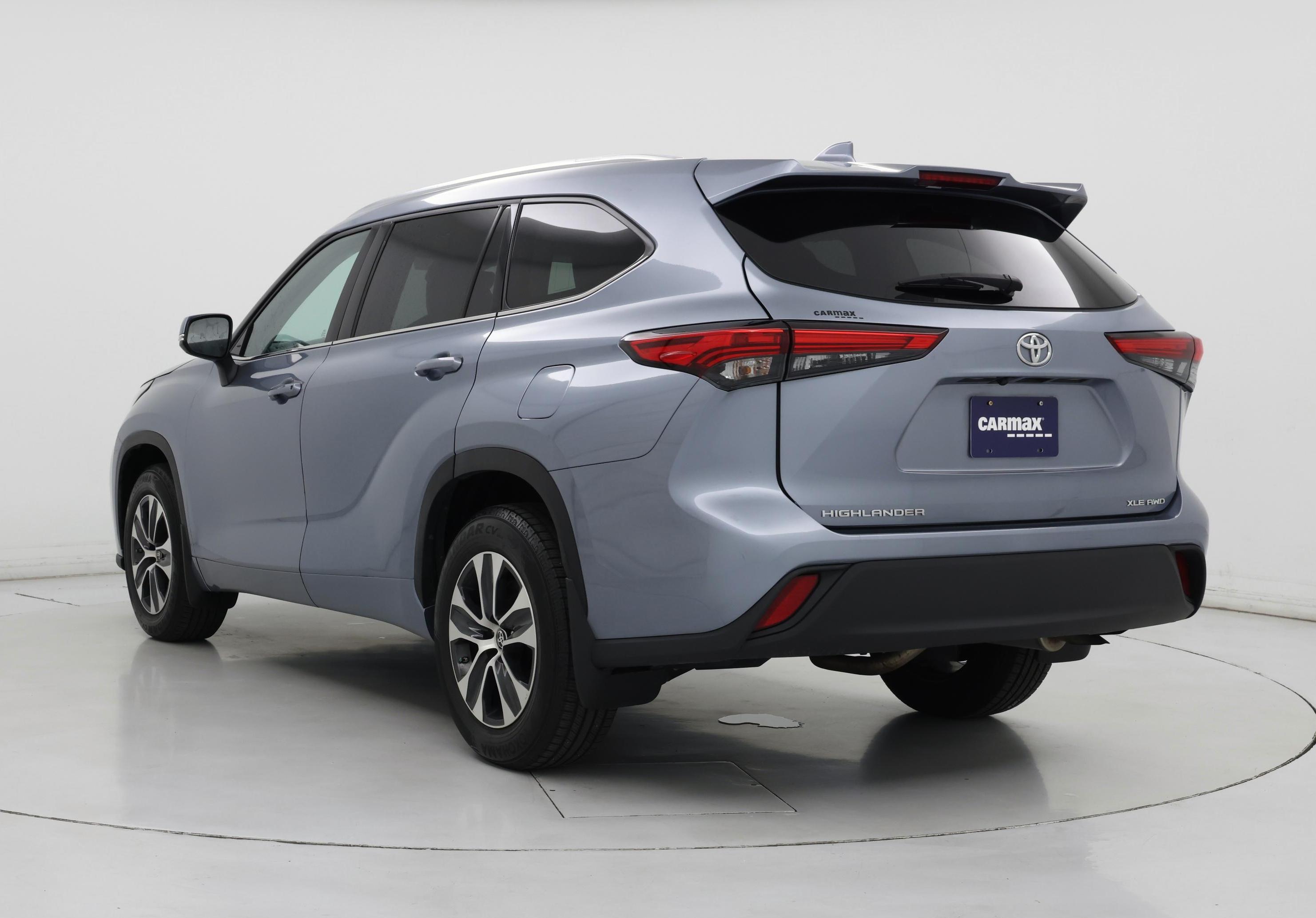 Thumbnail: 2021 Toyota Highlander - 2
