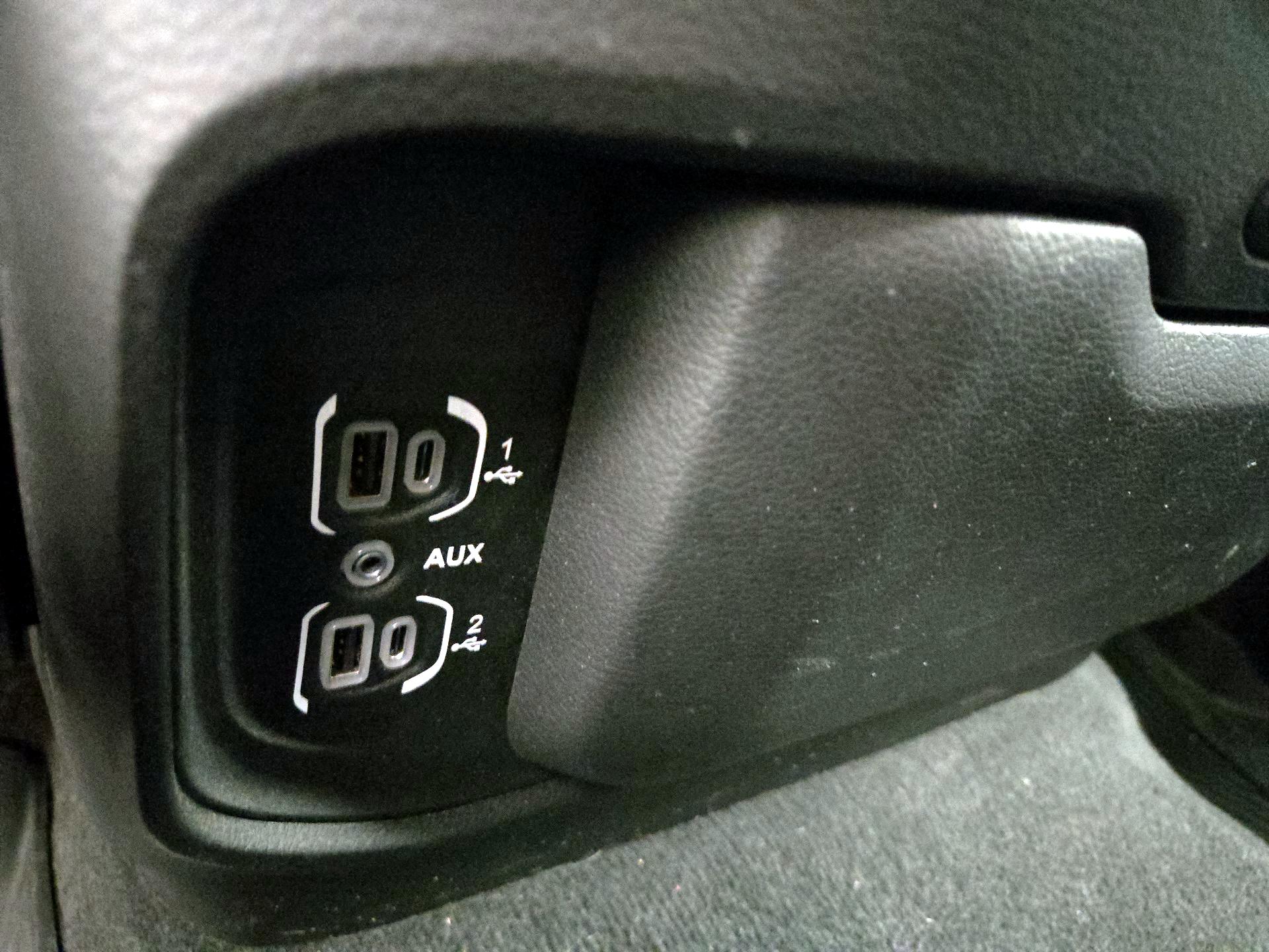 Thumbnail: 2020 RAM 1500 - 18