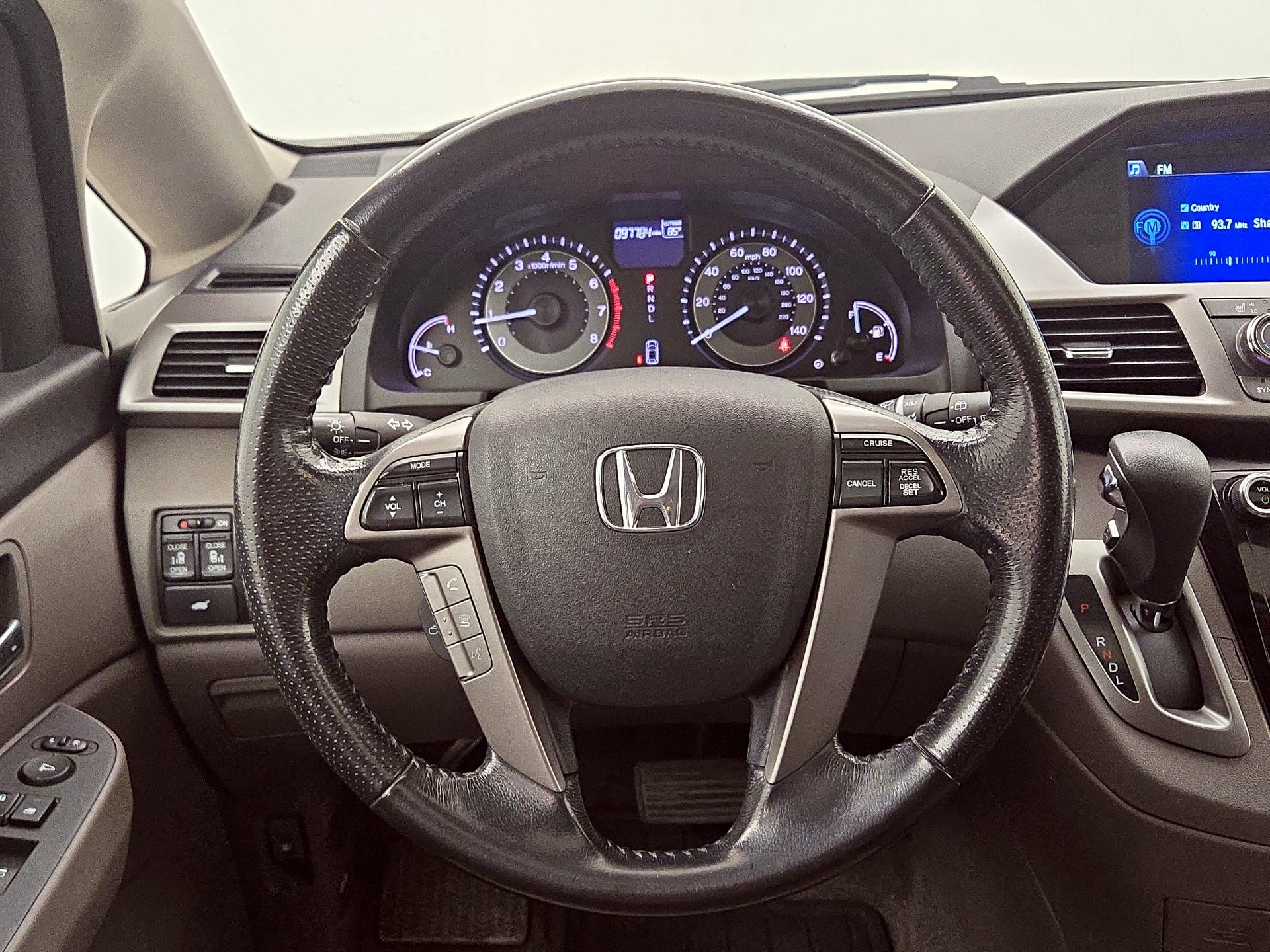 Thumbnail: 2016 Honda Odyssey - 10
