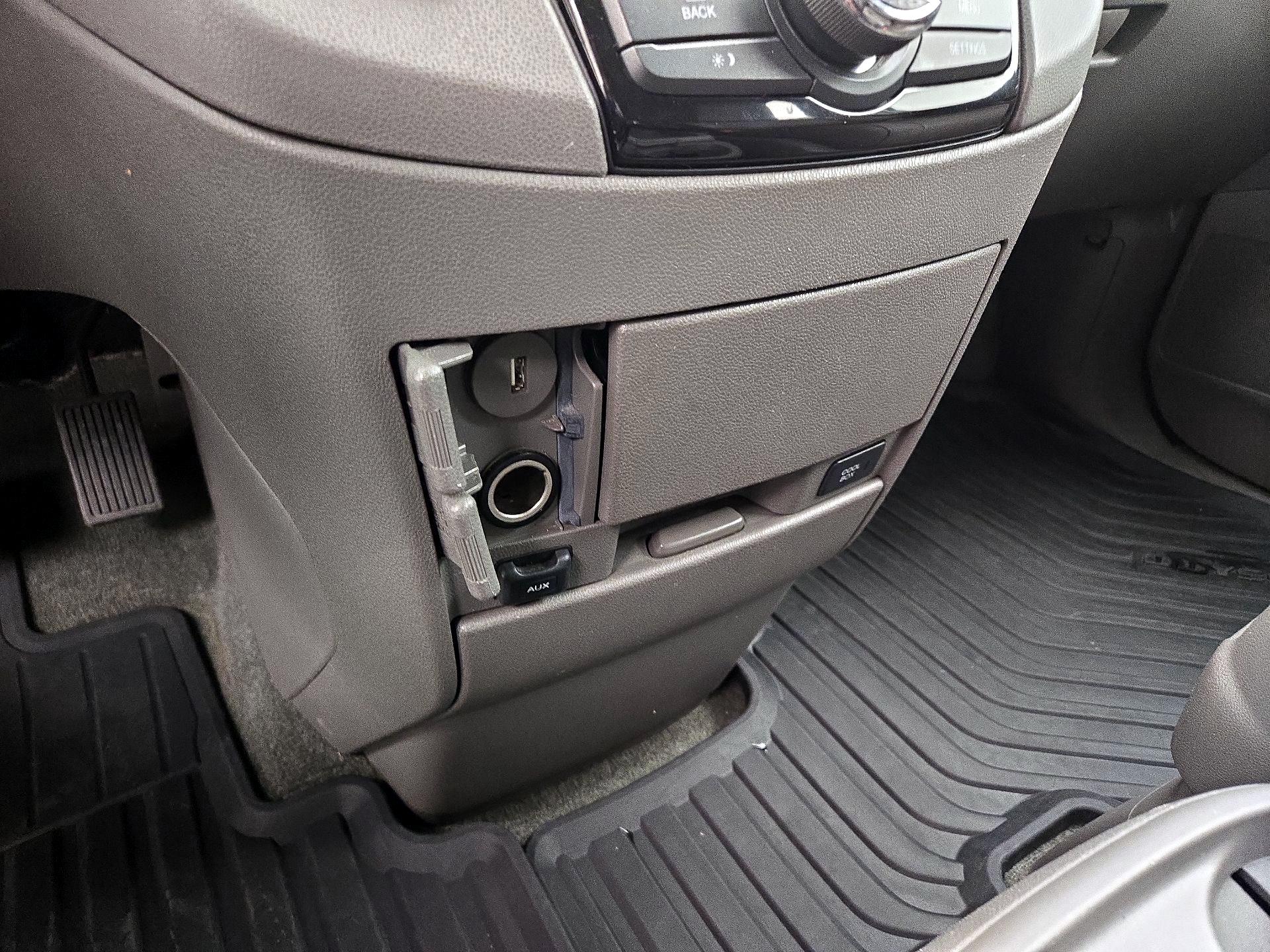 Thumbnail: 2016 Honda Odyssey - 18