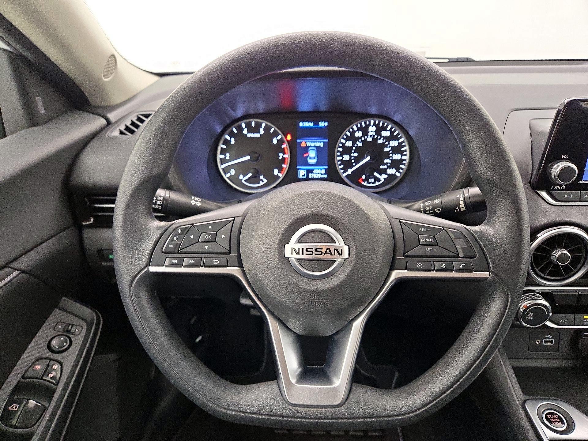 Thumbnail: 2020 Nissan Sentra - 10
