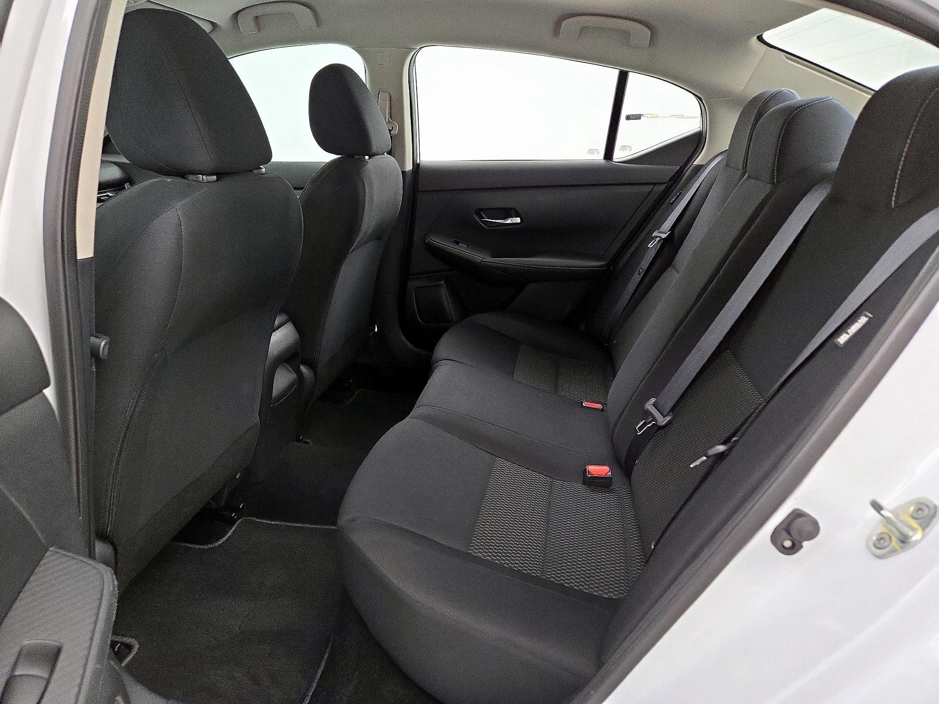 Thumbnail: 2020 Nissan Sentra - 19