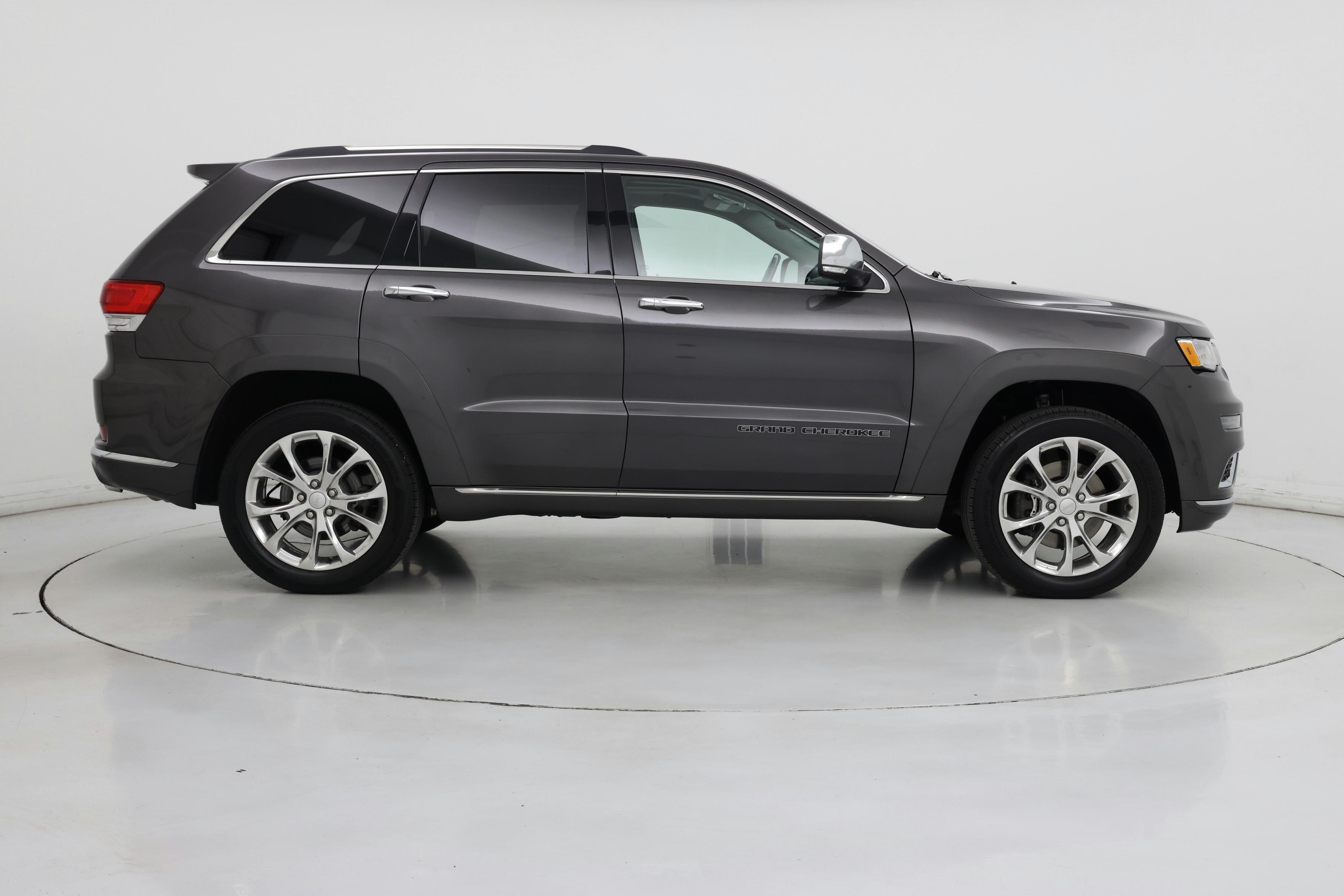 Thumbnail: 2021 Jeep Grand Cherokee - 7
