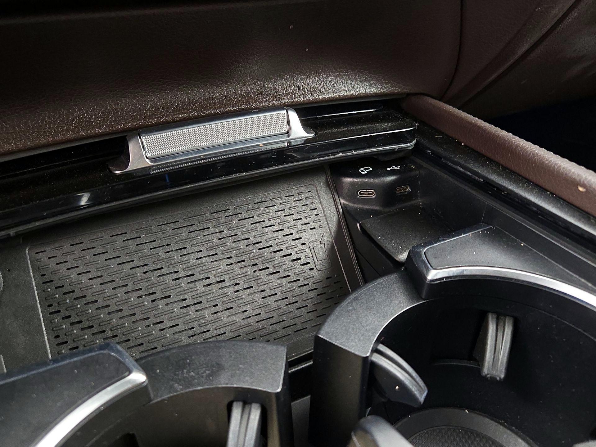 Thumbnail: 2021 Mercedes-Benz GLE - 19