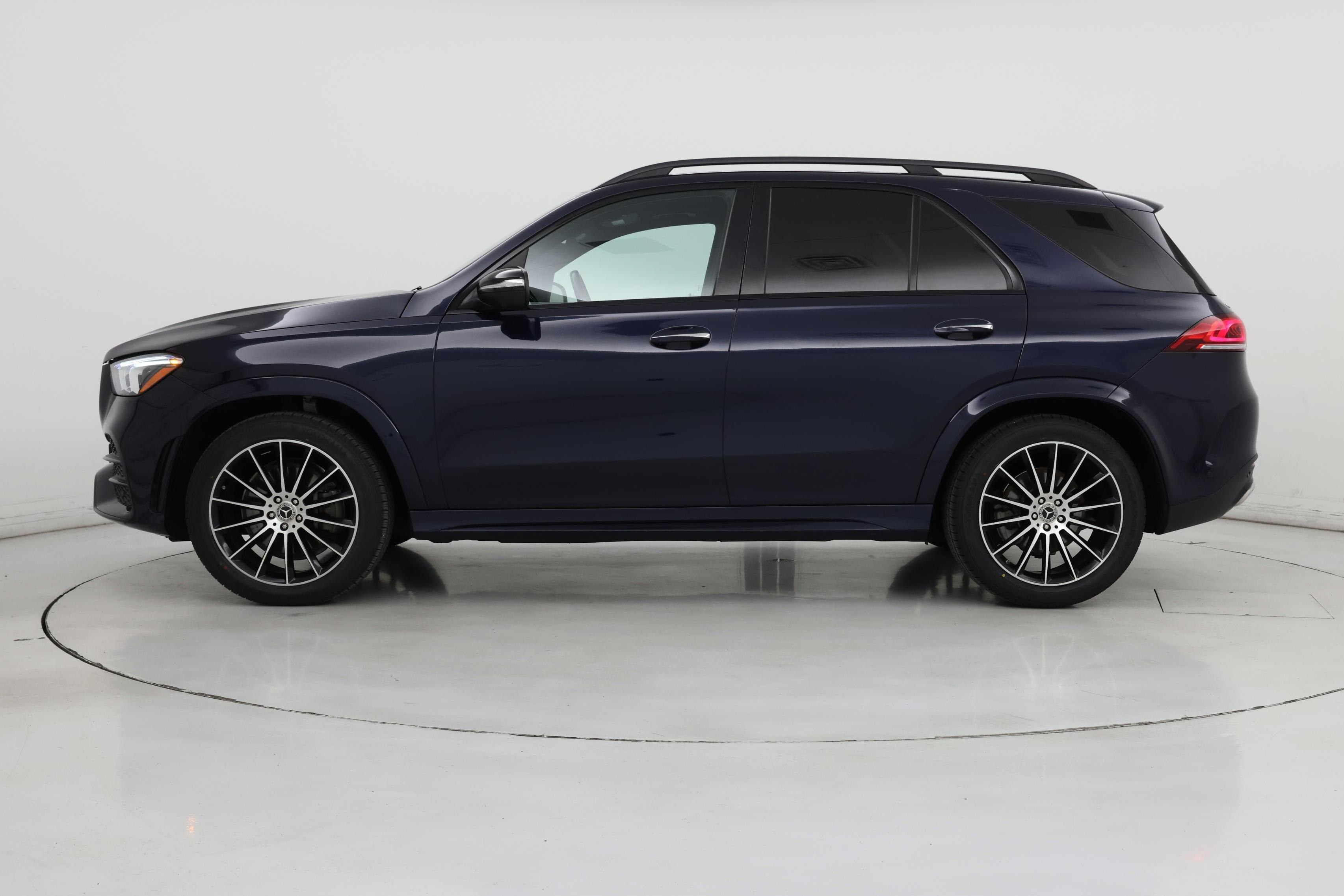 Thumbnail: 2021 Mercedes-Benz GLE - 3