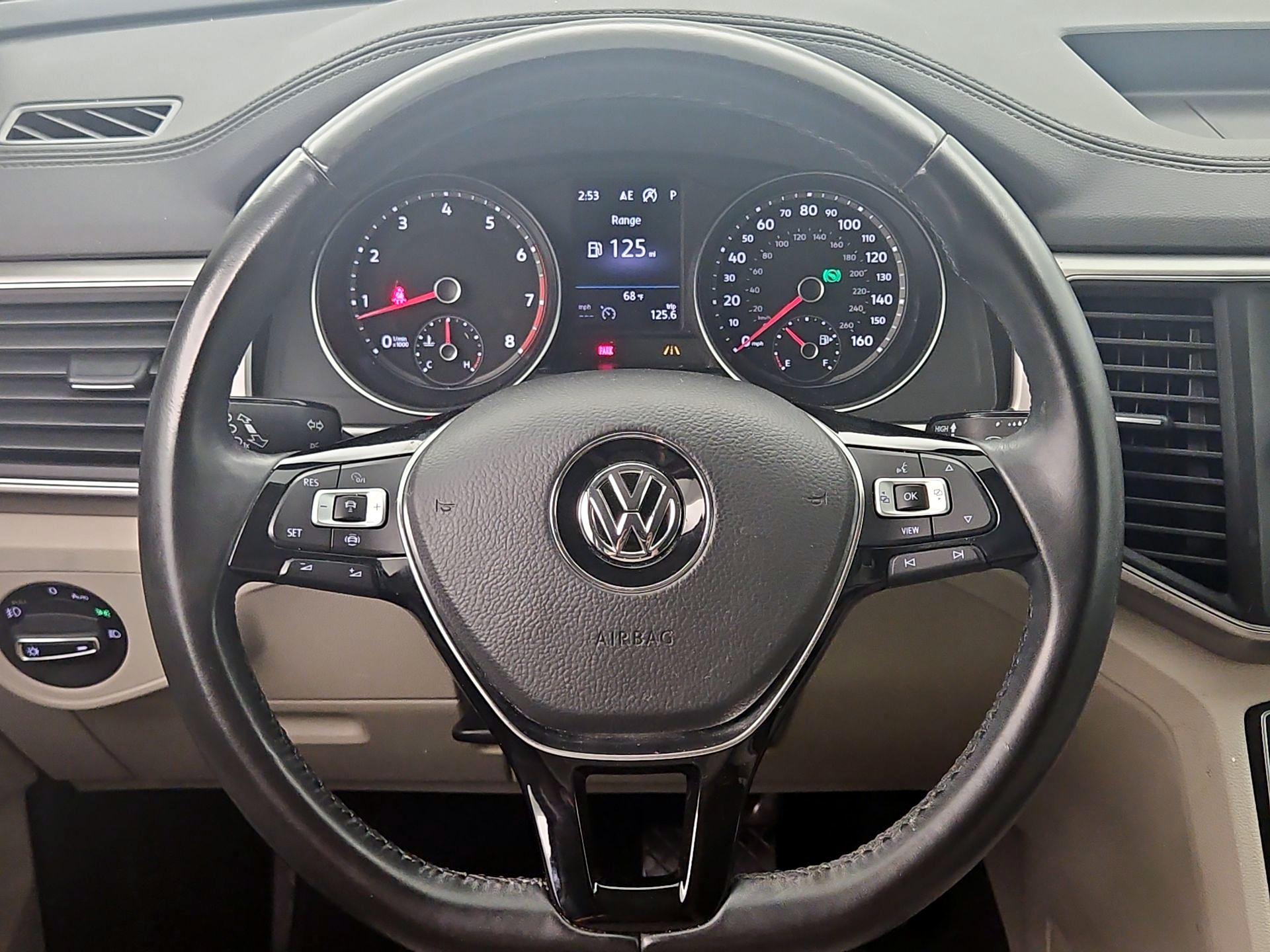 Thumbnail: 2019 Volkswagen Atlas - 10